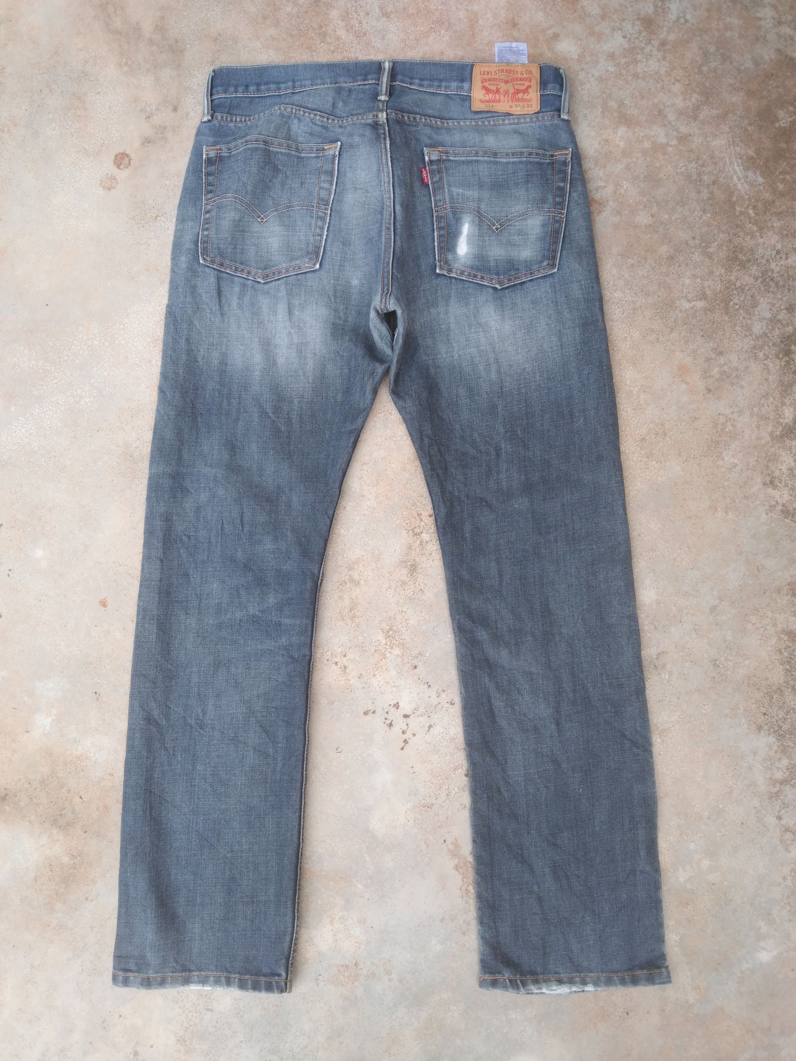 Levi's Vintage Levi's Jeans 513 Distressed Straight Leg Denim 33x31 Size US 33 - 2 Thumbnail