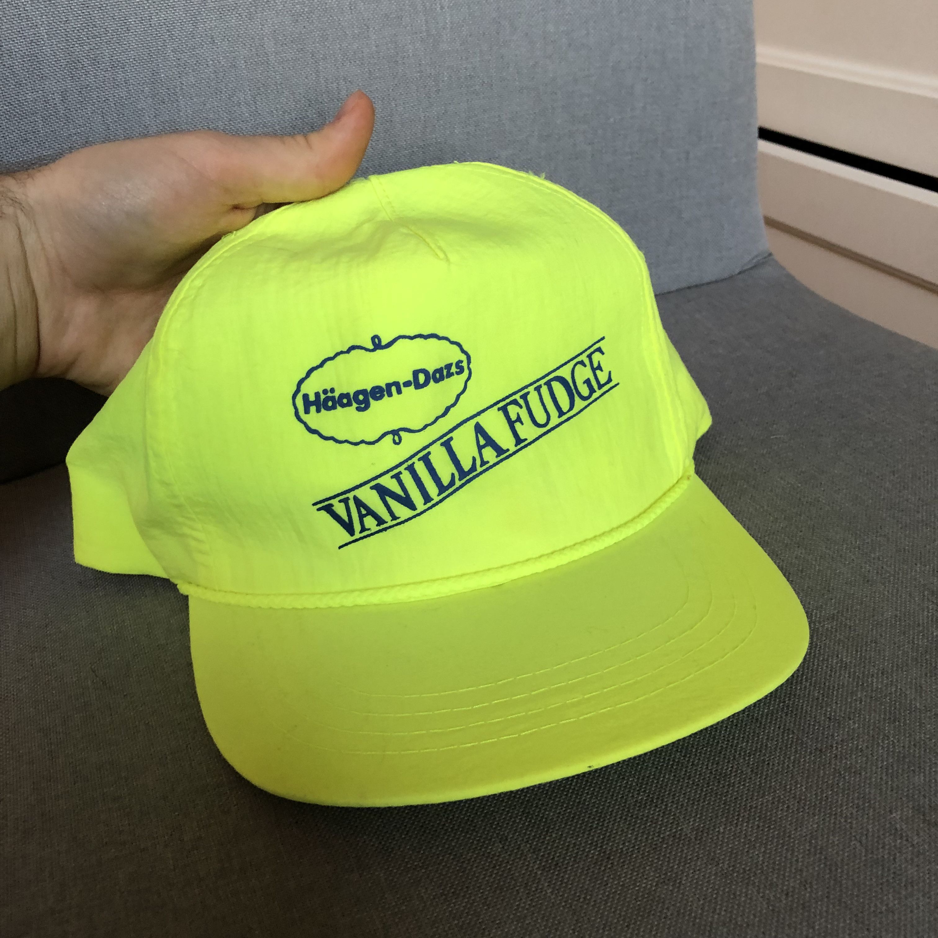 Vintage Vintage Haagen Dazs Hat Size ONE SIZE - 1 Thumbnail