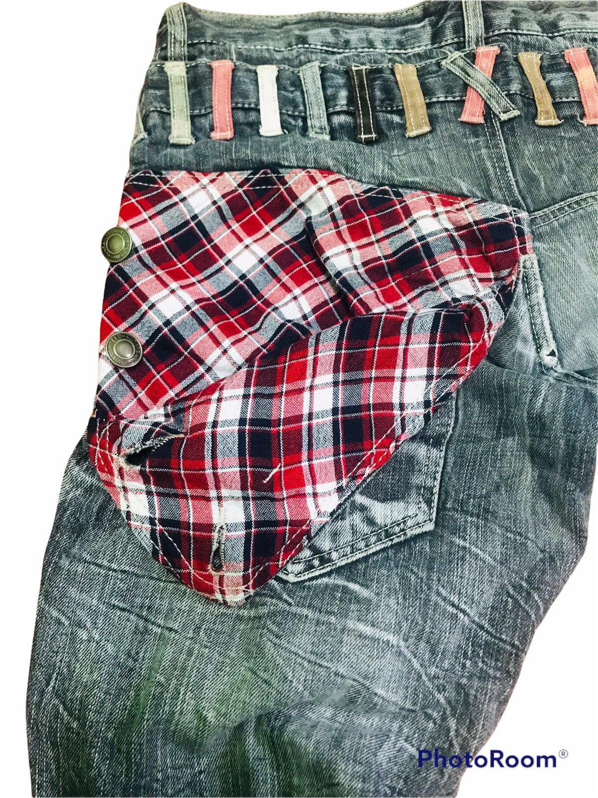 Japanese Brand “Vintage Distressed Blue Jeans with Plaid Accents & Zipper Size US 32 / EU 48 - 5 Thumbnail