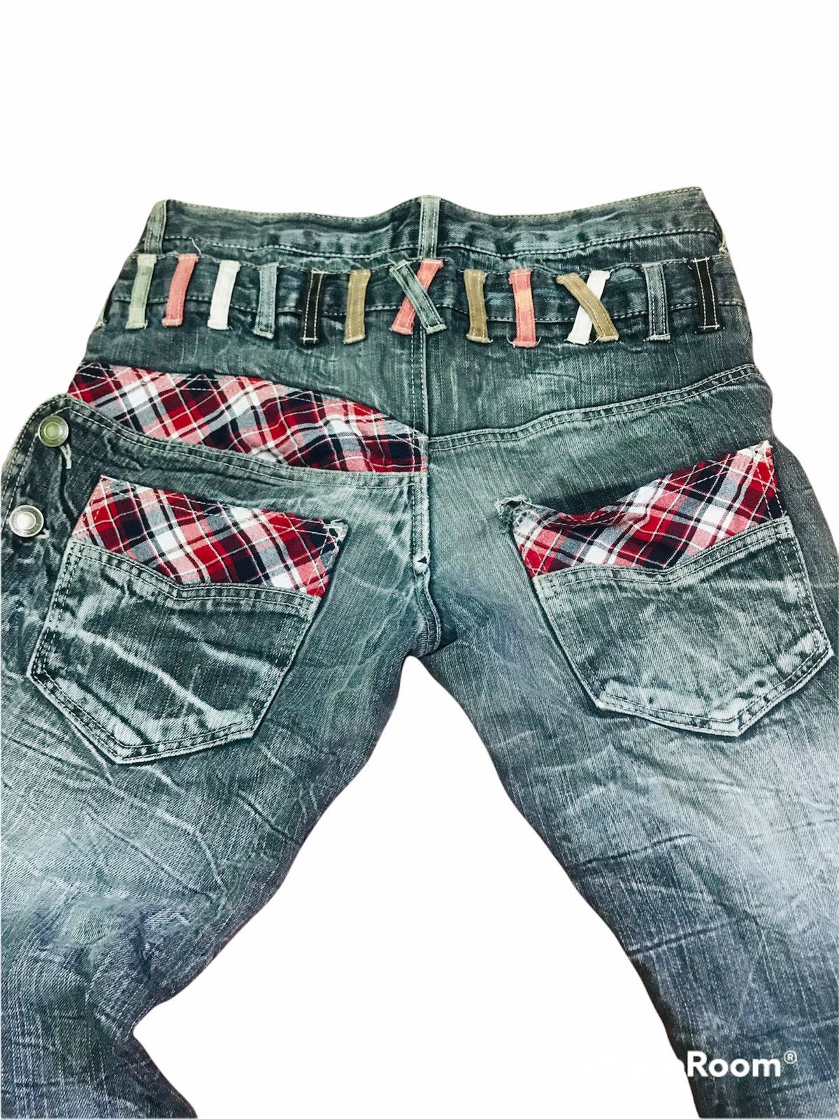 Japanese Brand “Vintage Distressed Blue Jeans with Plaid Accents & Zipper Size US 32 / EU 48 - 3 Thumbnail