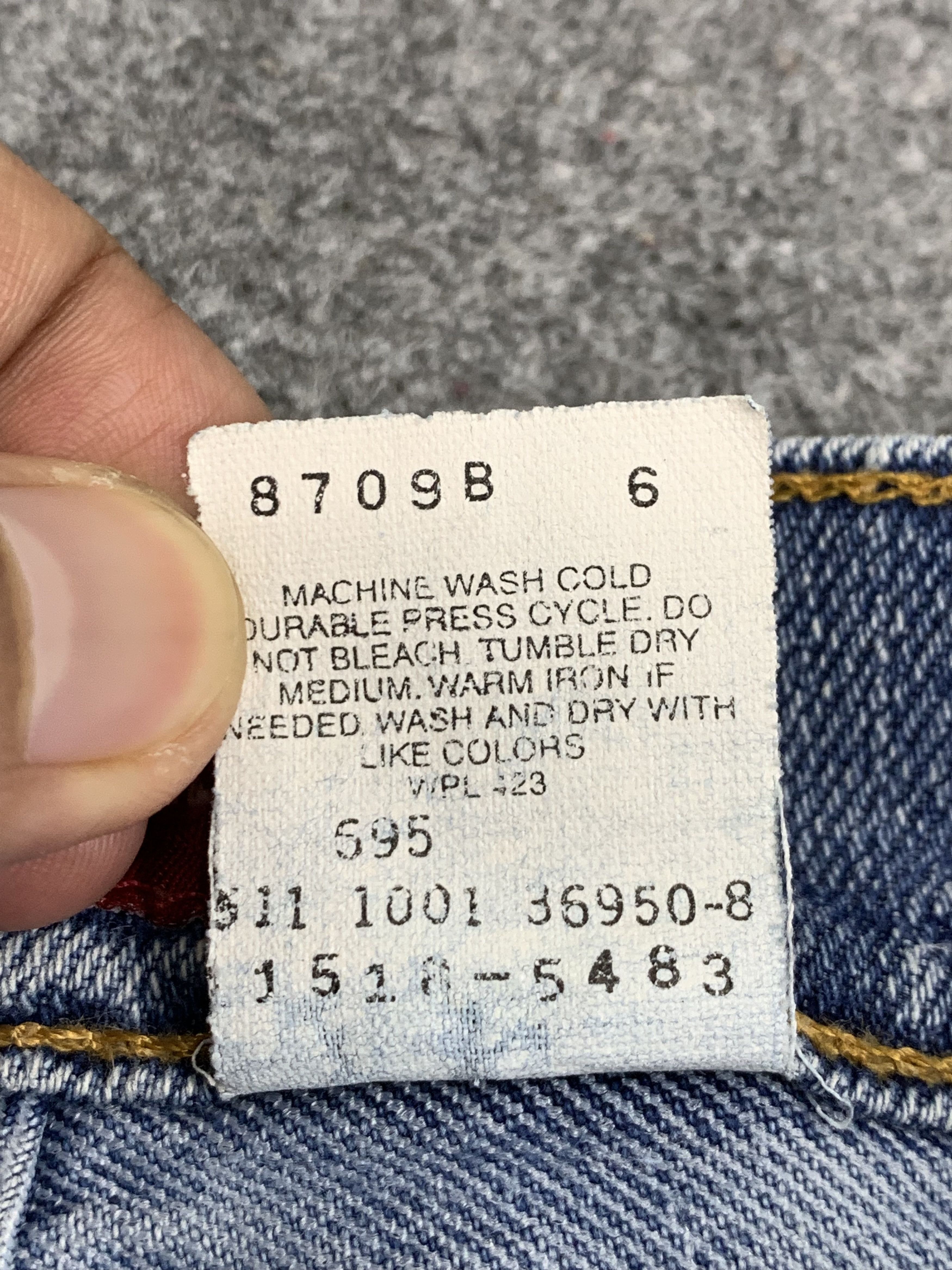 Levi's Vintage 90s Levis 518 Flare Bootcut Jeans DP1754 Size US 32 / EU 48 - 9 Thumbnail