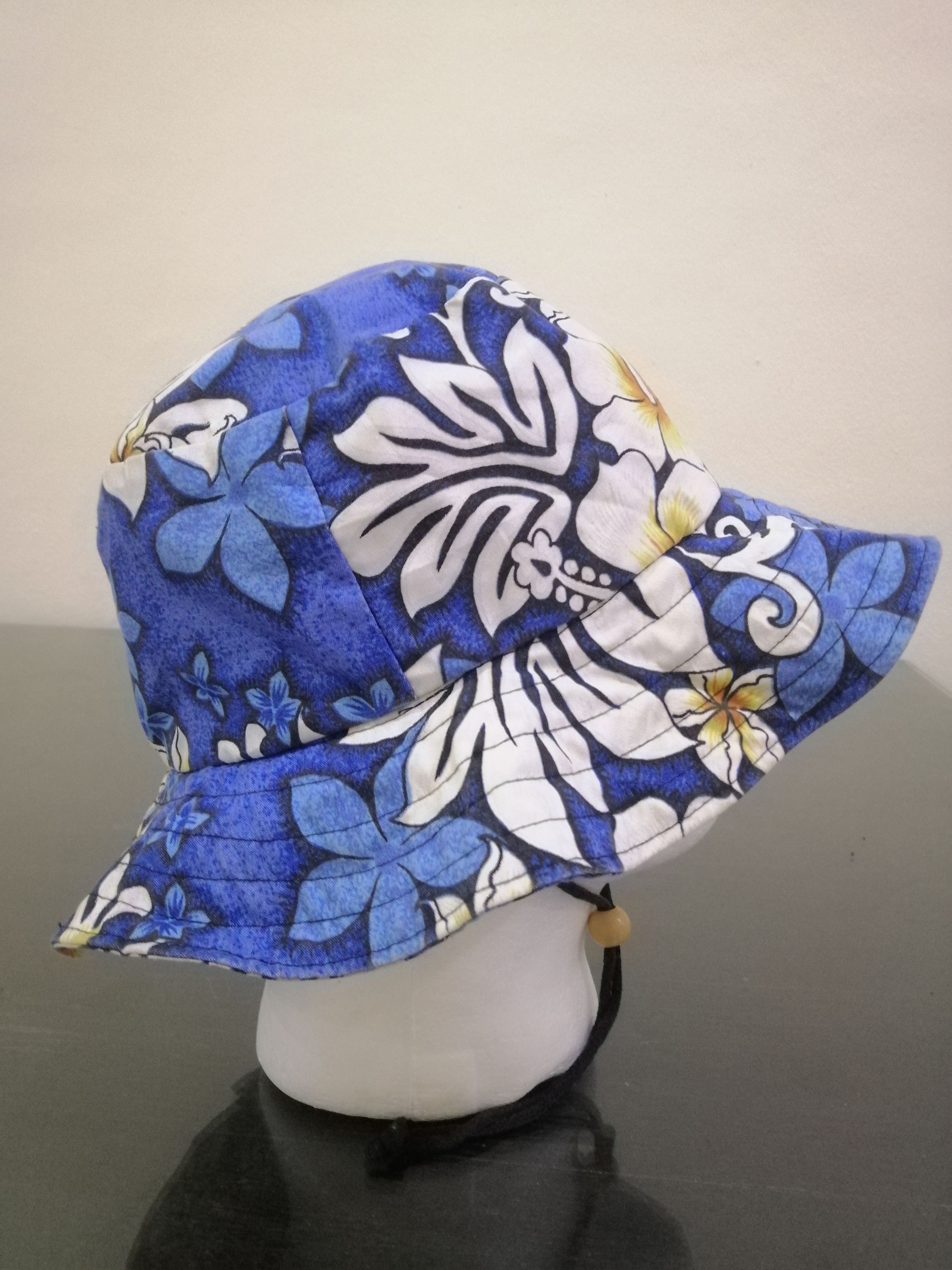 Japanese Brand Bucket Hats Floral Hawaii LIKE Kapital Comme des Garçon Size ONE SIZE - 2 Thumbnail