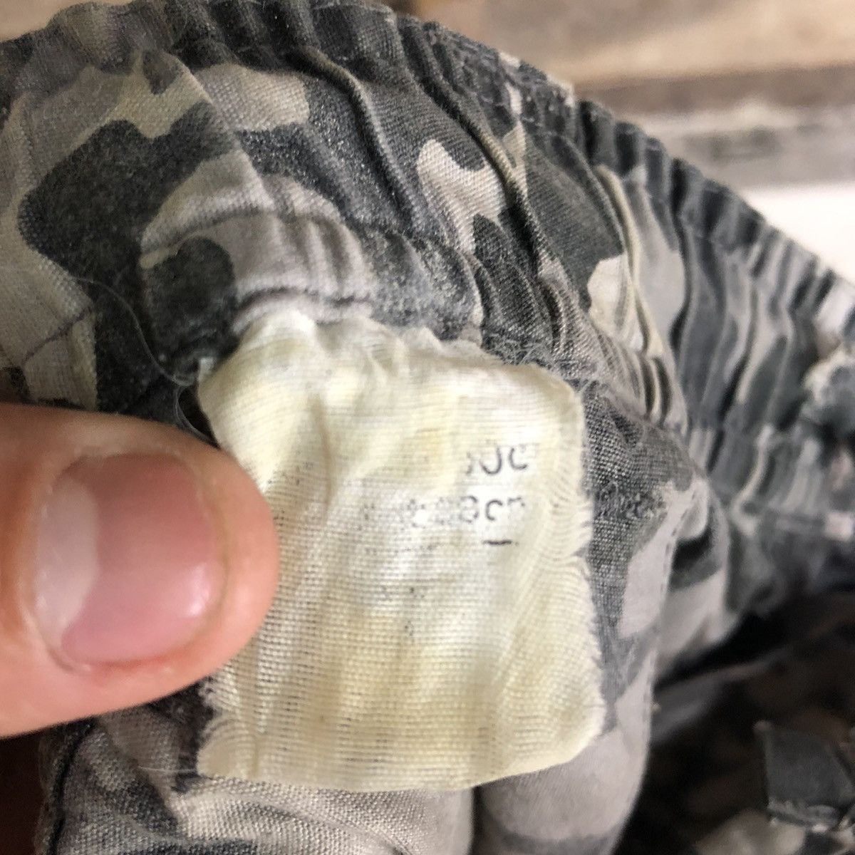 Japanese Brand Vintage Japan Grey Camo Tactical Cargo Pants #0569 Size US 36 / EU 52 - 11 Thumbnail