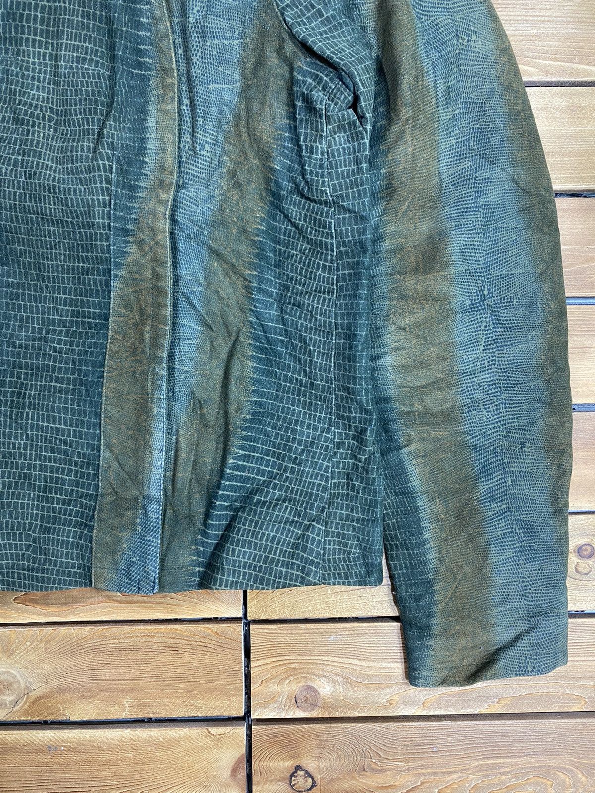 If Six Was Nine Vintage APC Japanese Brand Snakeskin Design Zip Cross Size M Size US M / EU 48-50 / 2 - 4 Thumbnail
