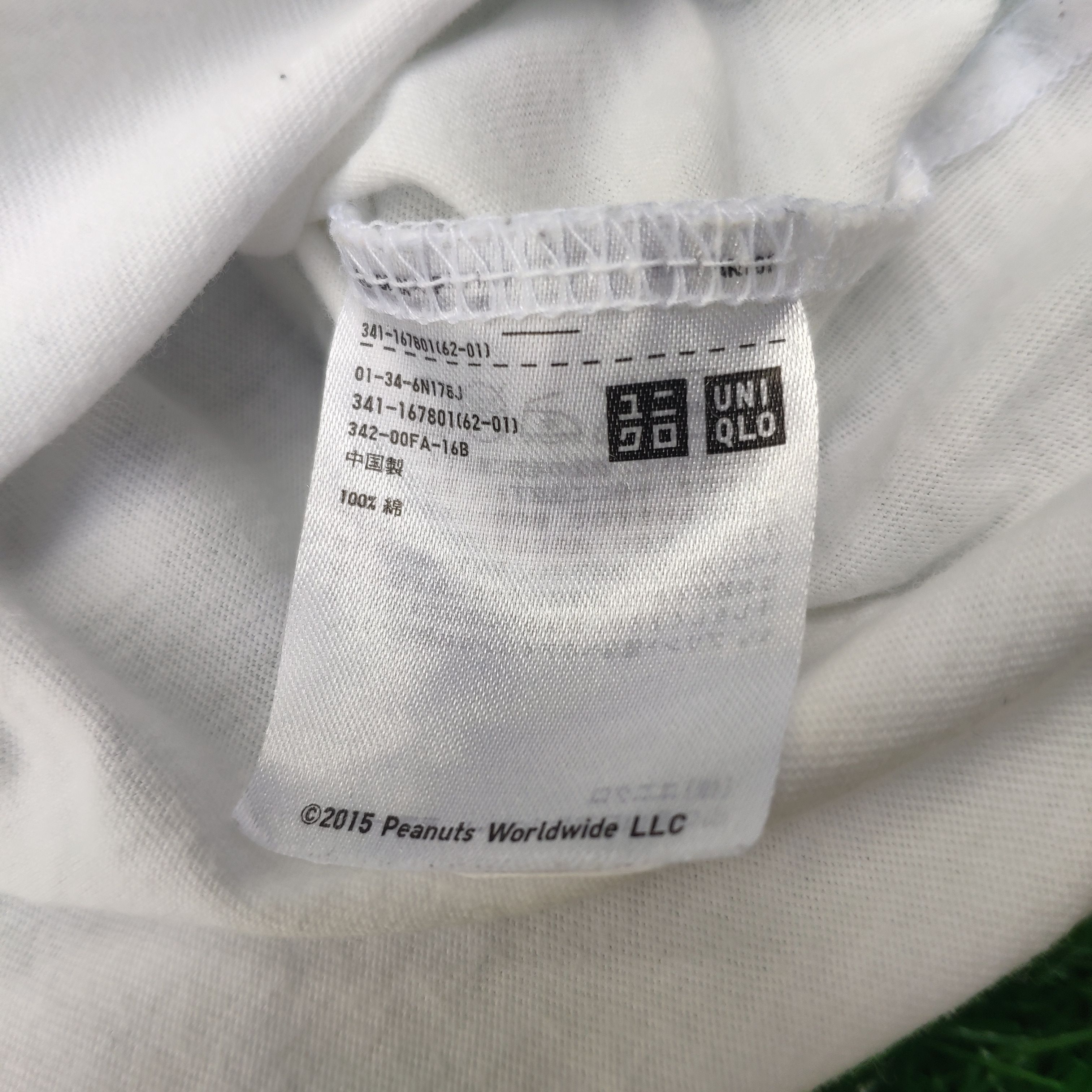 Japanese Brand × Peanuts Uniqlo Shirt x Peanuts Character Tee Size US M / EU 48-50 / 2 - 3 Thumbnail