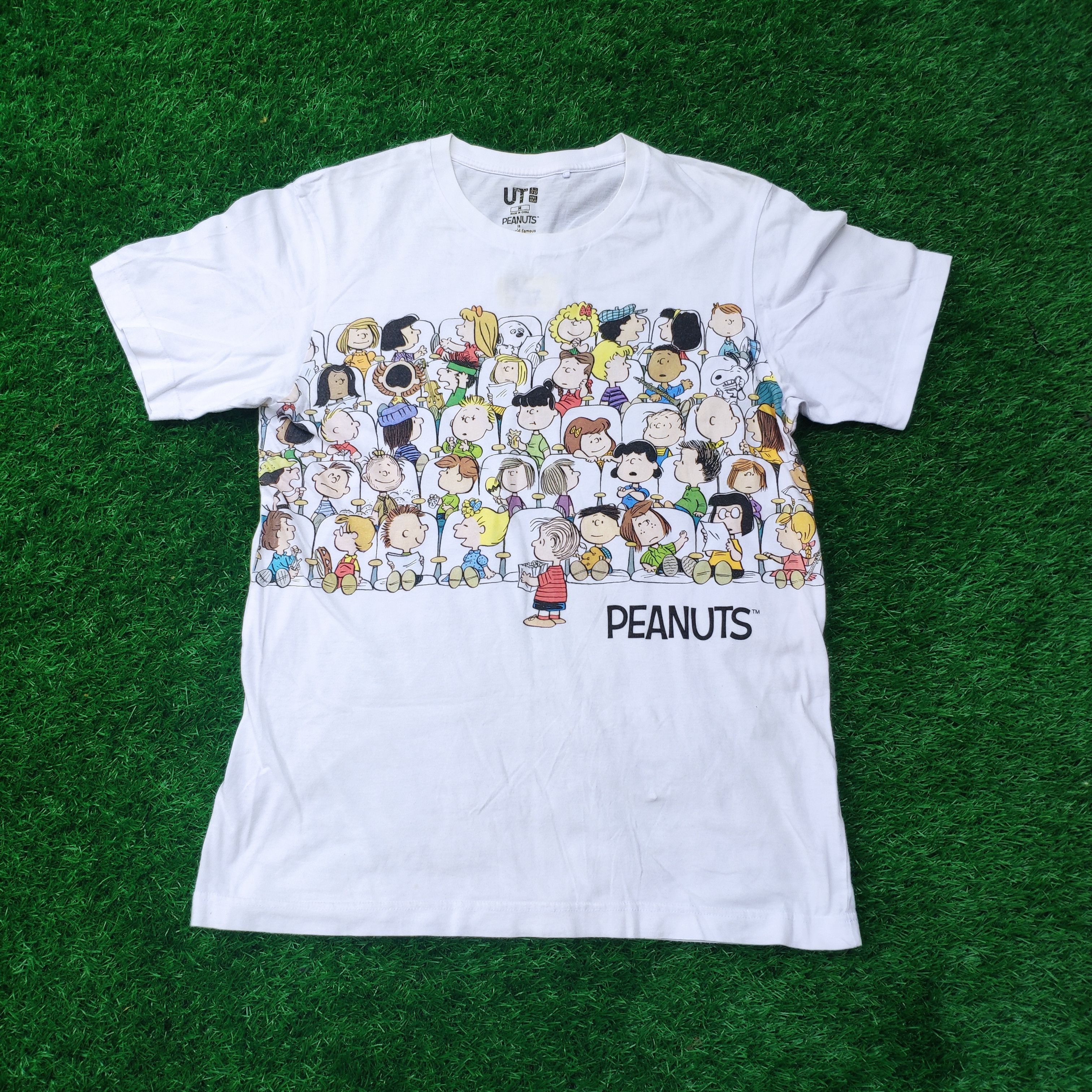 Japanese Brand × Peanuts Uniqlo Shirt x Peanuts Character Tee Size US M / EU 48-50 / 2 - 1 Thumbnail