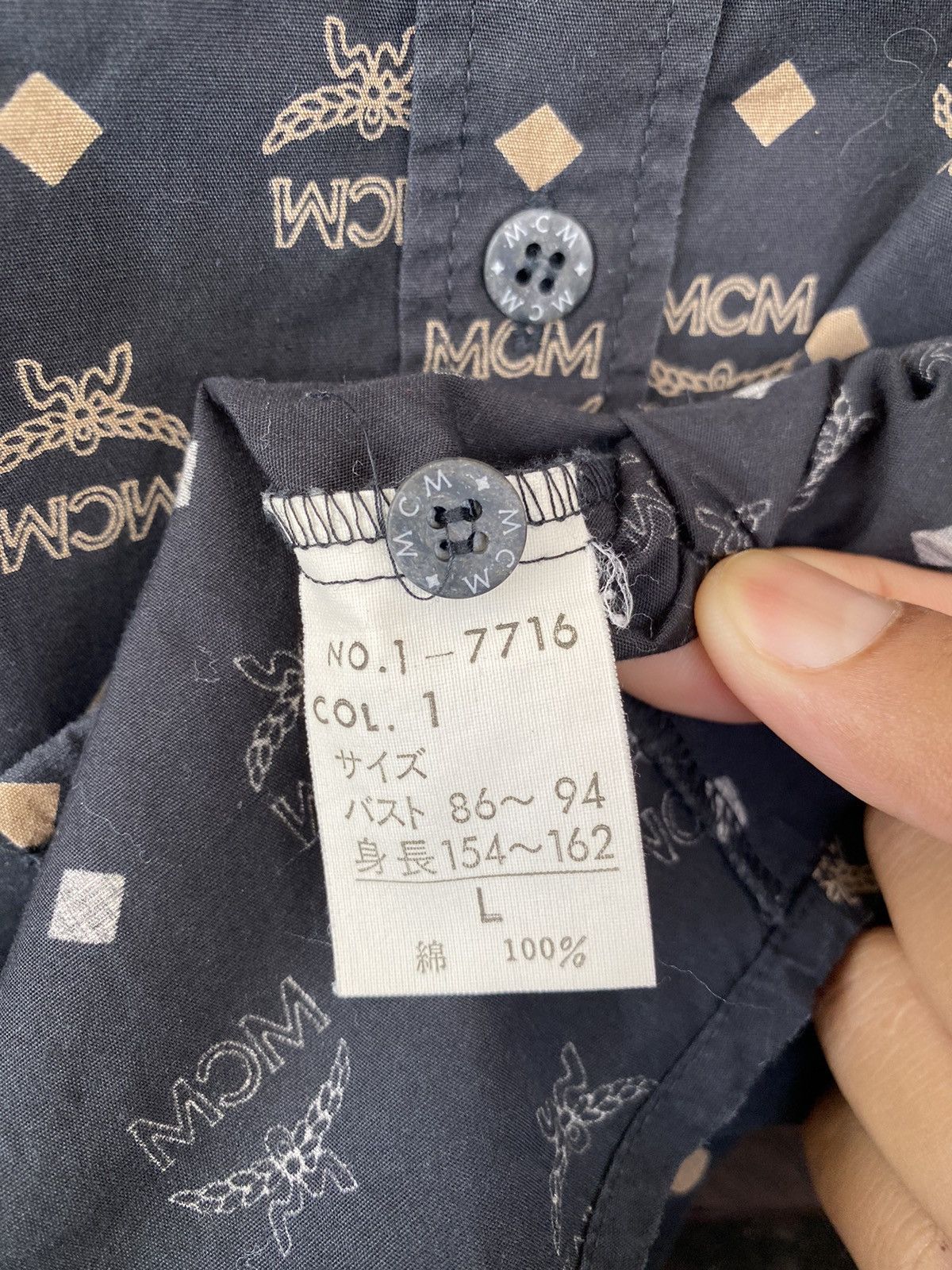 Japanese Brand × MCM × Vintage 🔥 STEALS 🔥Vintage MCM Monogram Baggy Button Shirt Size L / US 10 / IT 46 - 8 Thumbnail