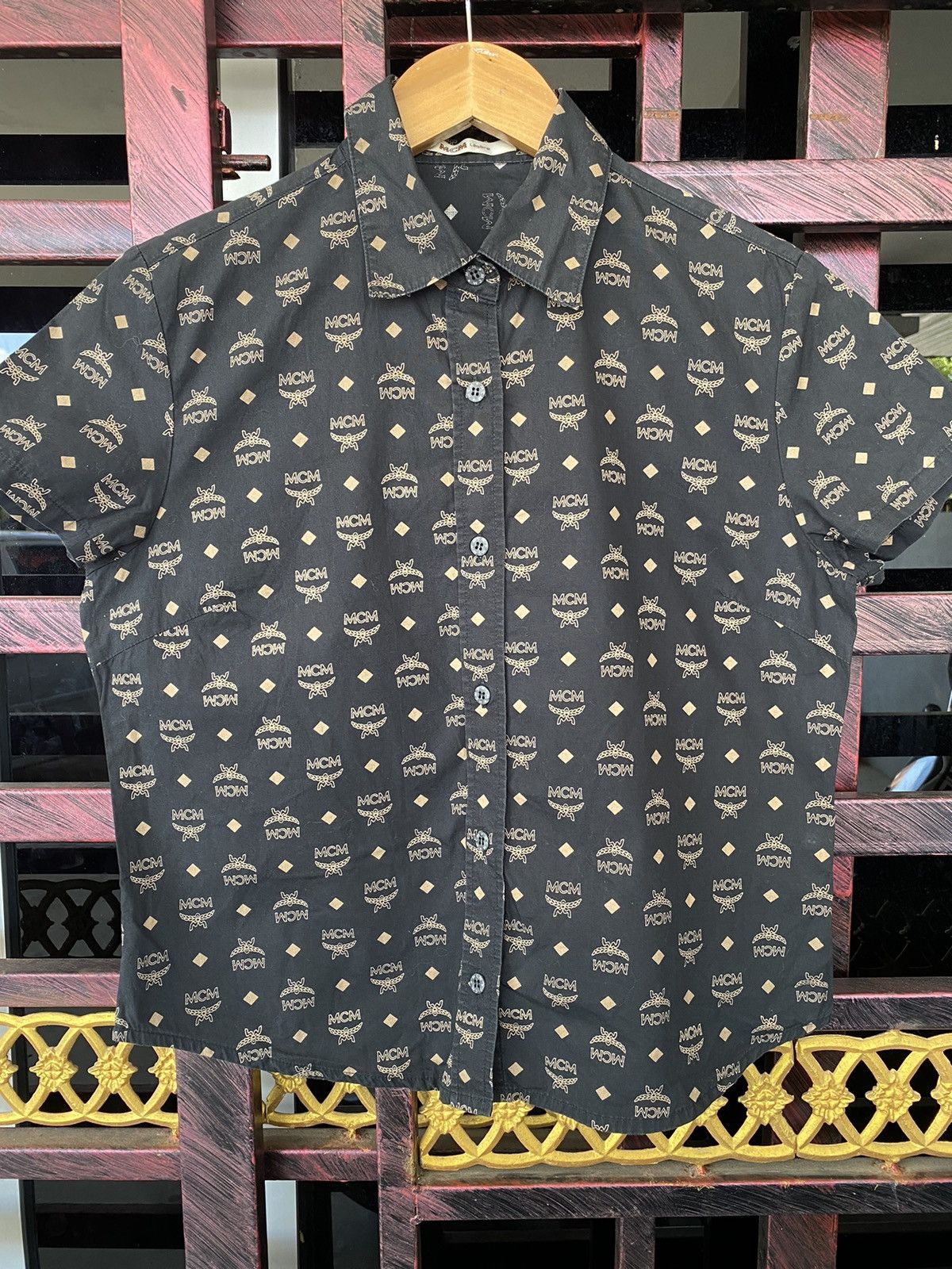 Japanese Brand × MCM × Vintage 🔥 STEALS 🔥Vintage MCM Monogram Baggy Button Shirt Size L / US 10 / IT 46 - 2 Thumbnail