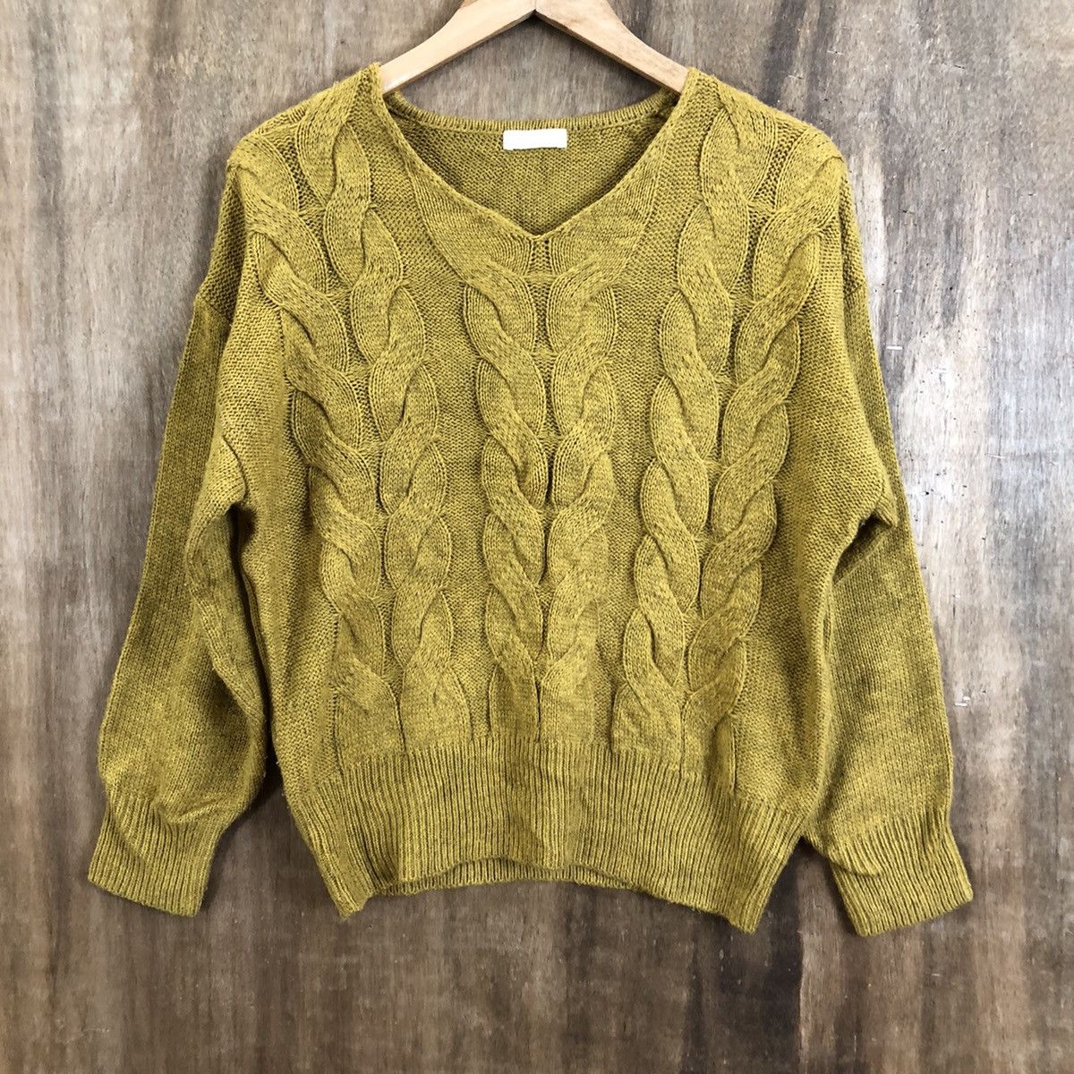 Aran Isles Knitwear Japanese brand Yellow Knitwear #131 Size US M / EU 48-50 / 2 - 3 Thumbnail