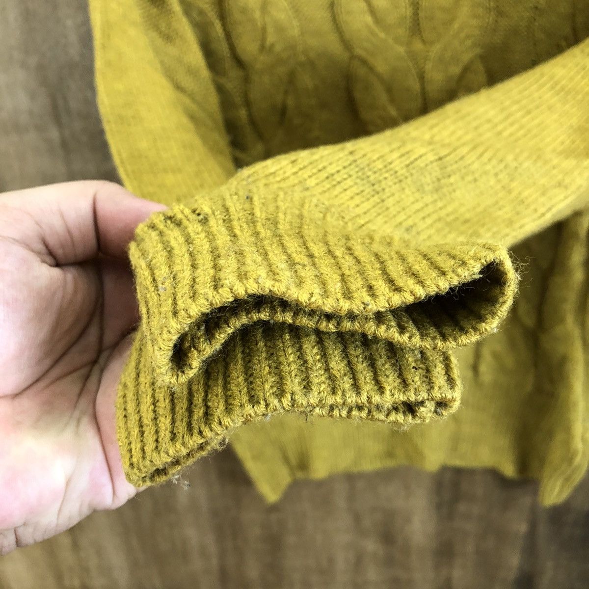 Aran Isles Knitwear Japanese brand Yellow Knitwear #131 Size US M / EU 48-50 / 2 - 4 Thumbnail