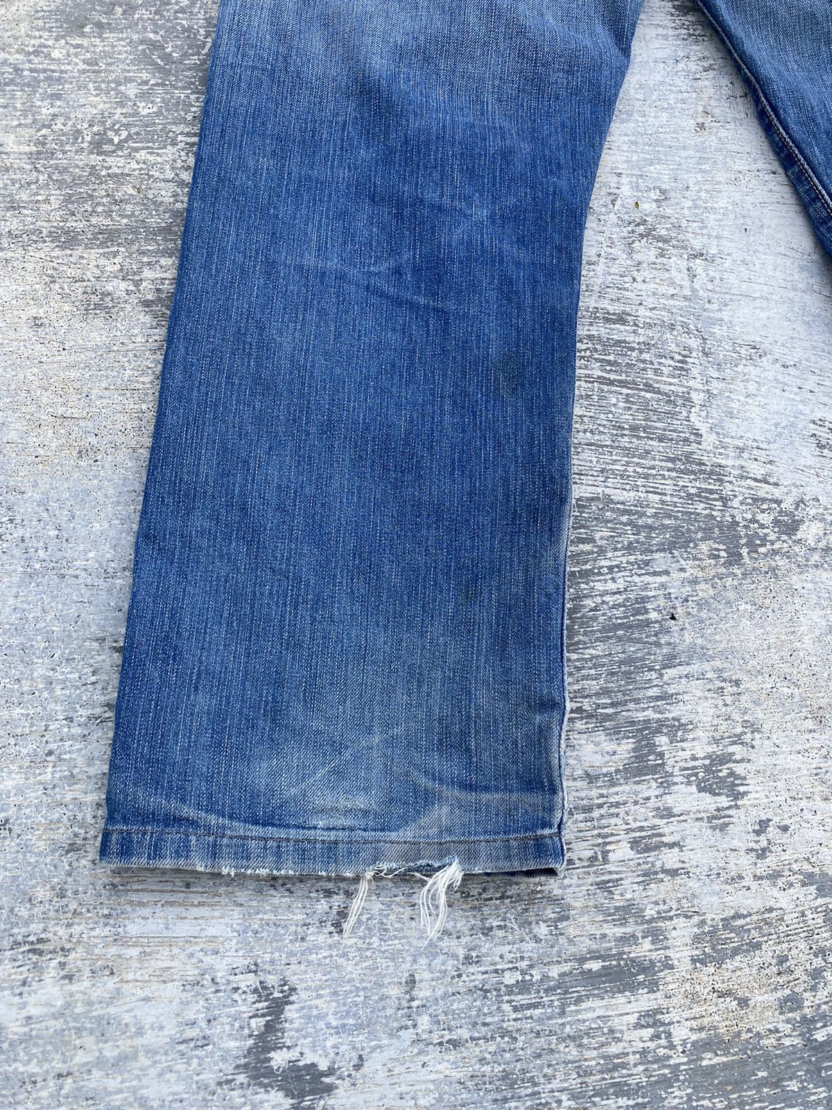 Levi's VINTAGE LEVIS 501 DISTRESSED GORPCORE COWBOY PUNK RAVE TRASH Size US 33 - 13 Thumbnail