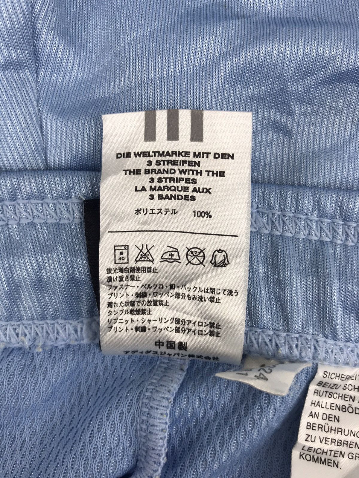Adidas Vintage Adidas Shortpant Stretchable Waist Jogging Running Size US 29 - 3 Thumbnail