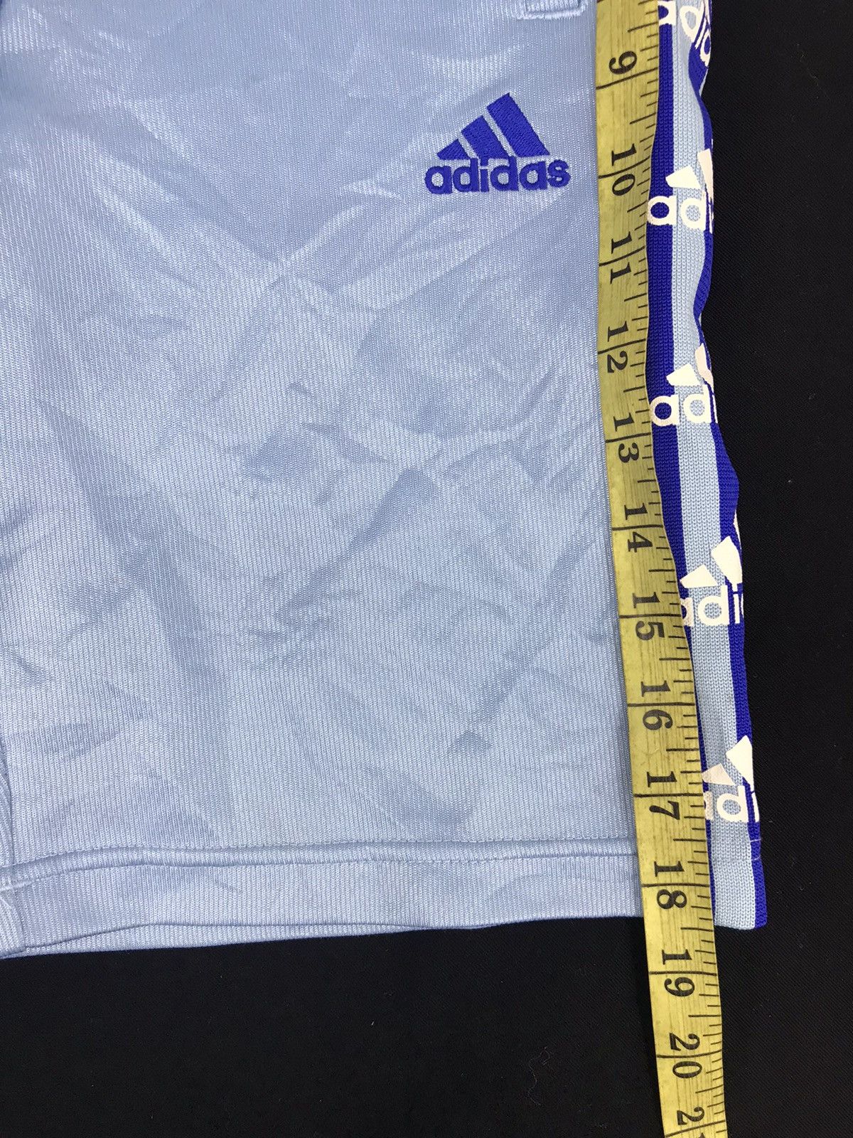 Adidas Vintage Adidas Shortpant Stretchable Waist Jogging Running Size US 29 - 7 Thumbnail