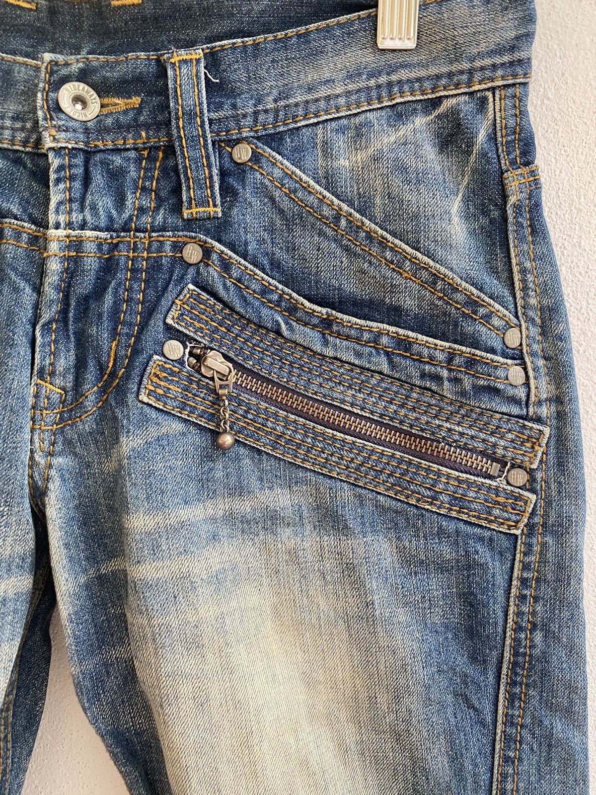 Hysteric Glamour VINTAGE NICOLE CLUB FOR MEN TORNADO FLARE COWBOY DISTRESSED Size US 29 - 6 Thumbnail