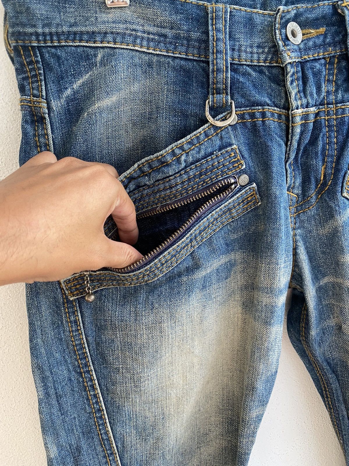 Hysteric Glamour VINTAGE NICOLE CLUB FOR MEN TORNADO FLARE COWBOY DISTRESSED Size US 29 - 9 Thumbnail