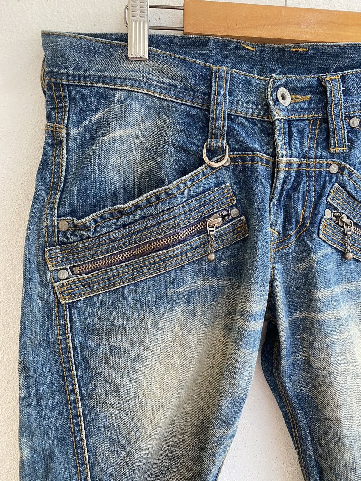 Hysteric Glamour VINTAGE NICOLE CLUB FOR MEN TORNADO FLARE COWBOY DISTRESSED Size US 29 - 7 Thumbnail