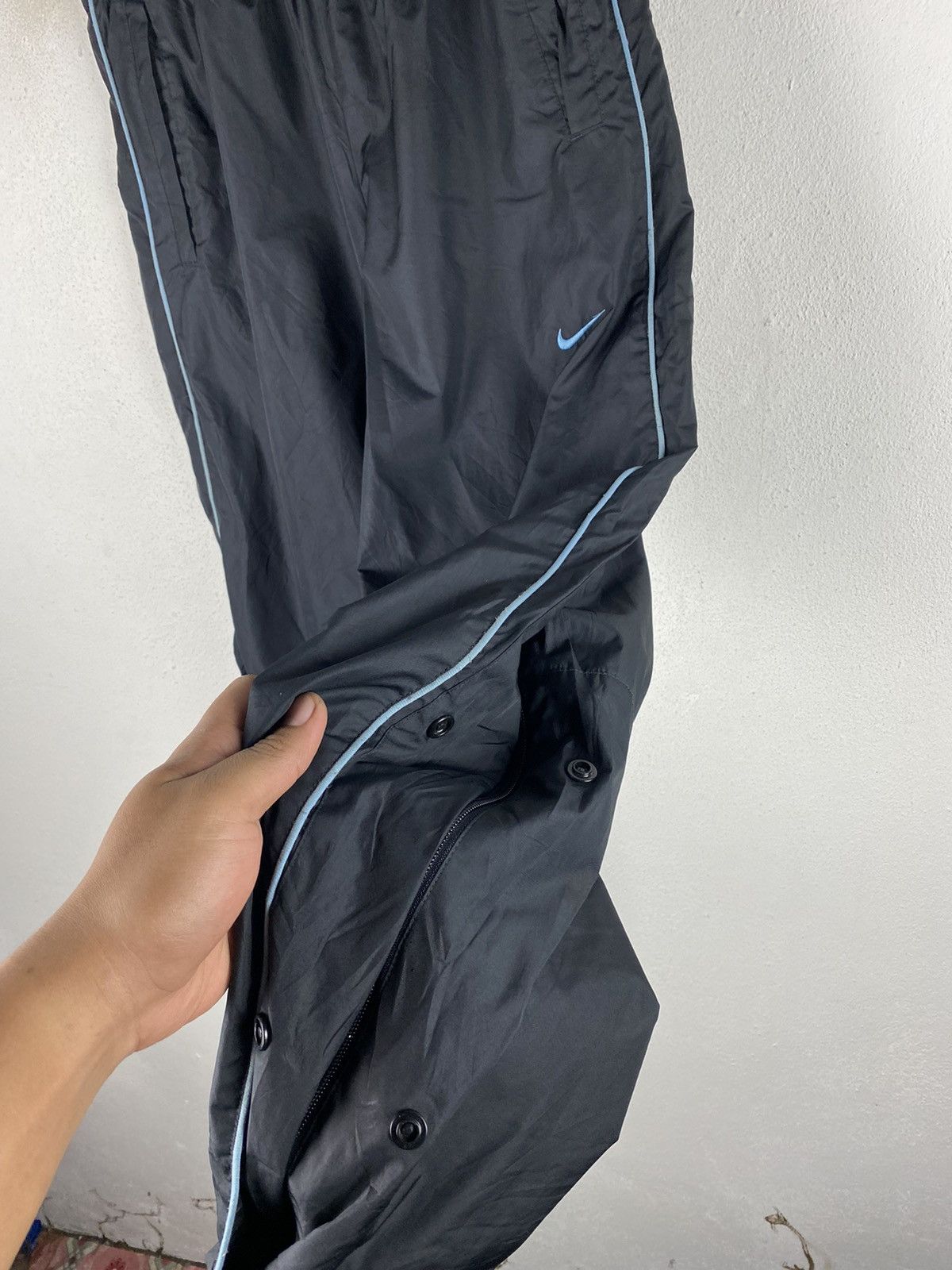 Nike 🔥SALE🔥NIKE NYLON PANTS Size US 32 / EU 48 - 4 Thumbnail