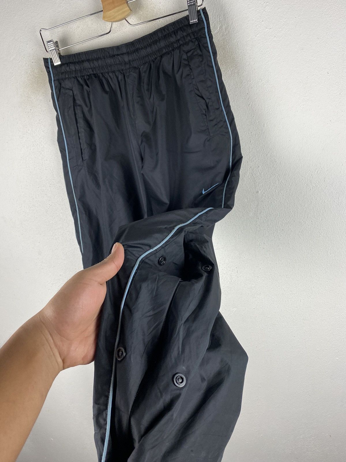 Nike 🔥SALE🔥NIKE NYLON PANTS Size US 32 / EU 48 - 3 Thumbnail