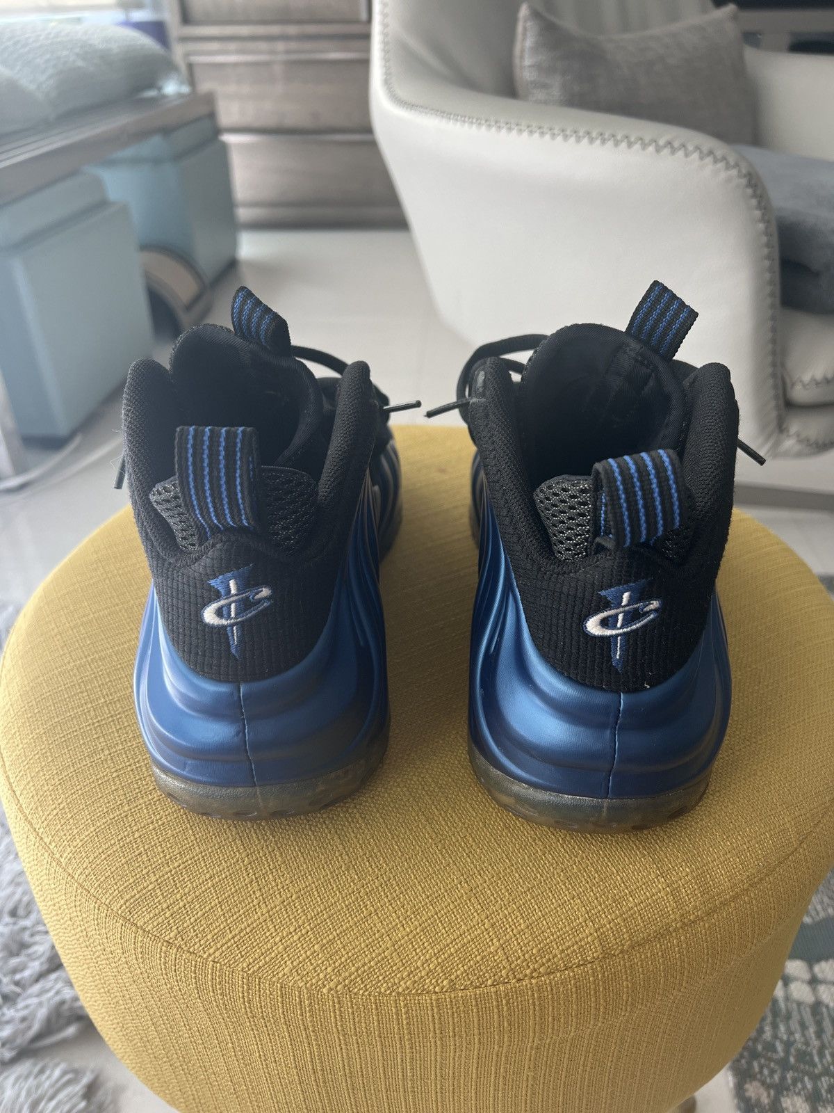 Nike Nike Air Foamposite One Royal 2011 Size US 10 / EU 43 - 5 Thumbnail
