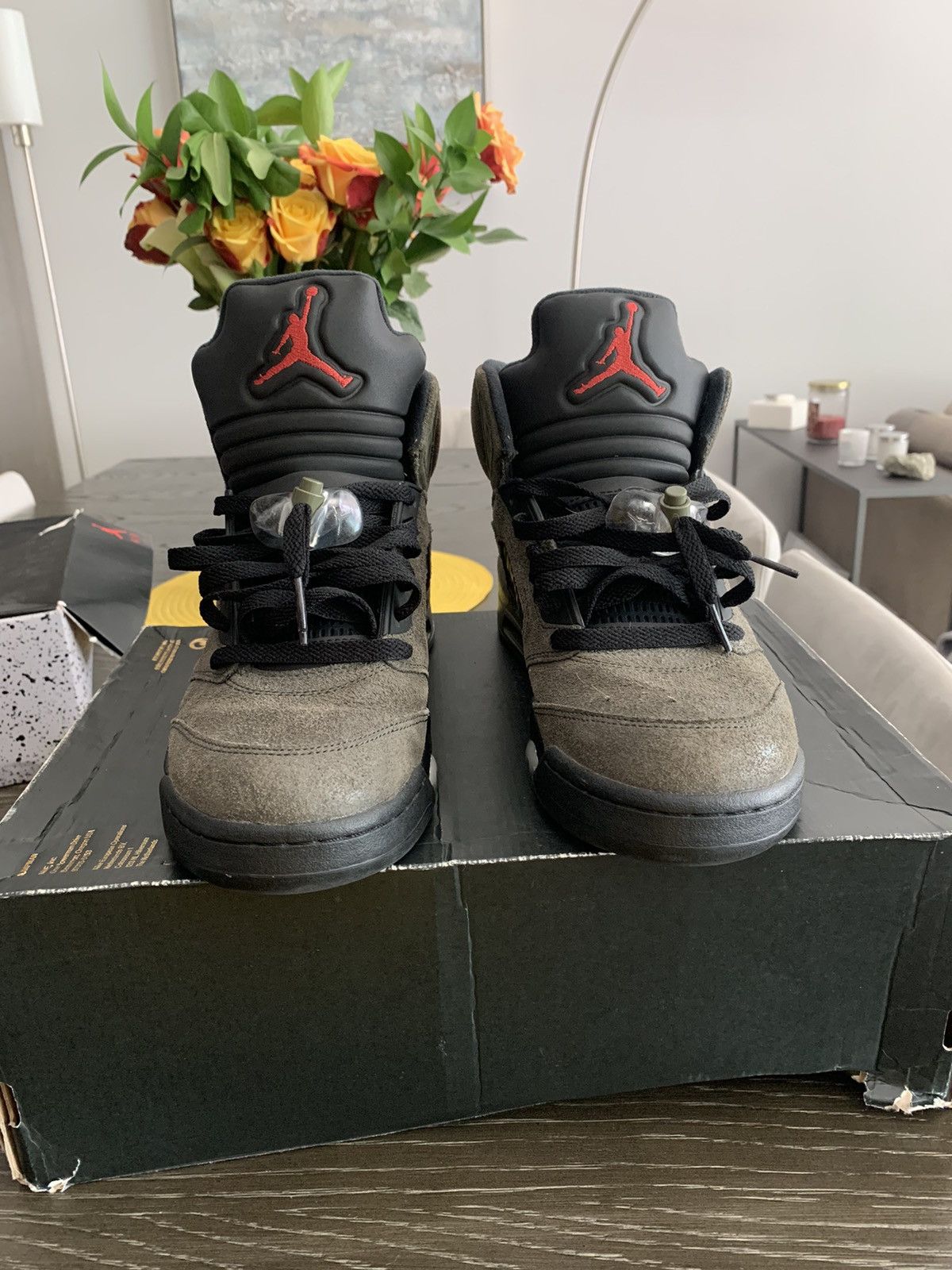 Jordan Brand Air Jordan 5 Retro Fear 2013 Size US 9.5 / EU 42-43 - 6 Thumbnail