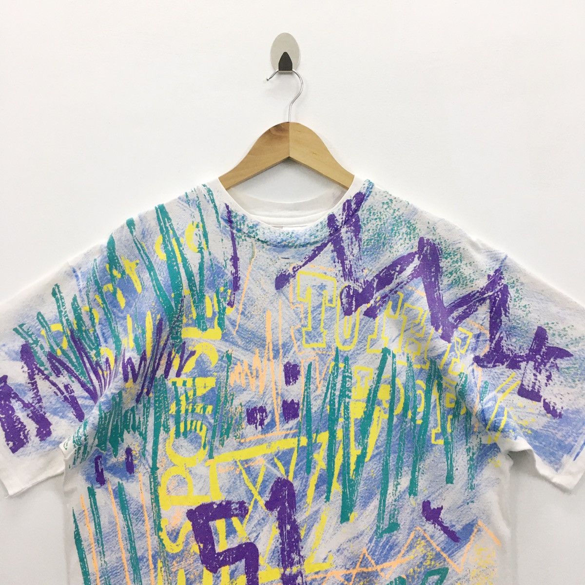 Hanes × Vintage Rare Vintage 90s Graphics Art Fullprint Tshirt Size US L / EU 52-54 / 3 - 6 Thumbnail