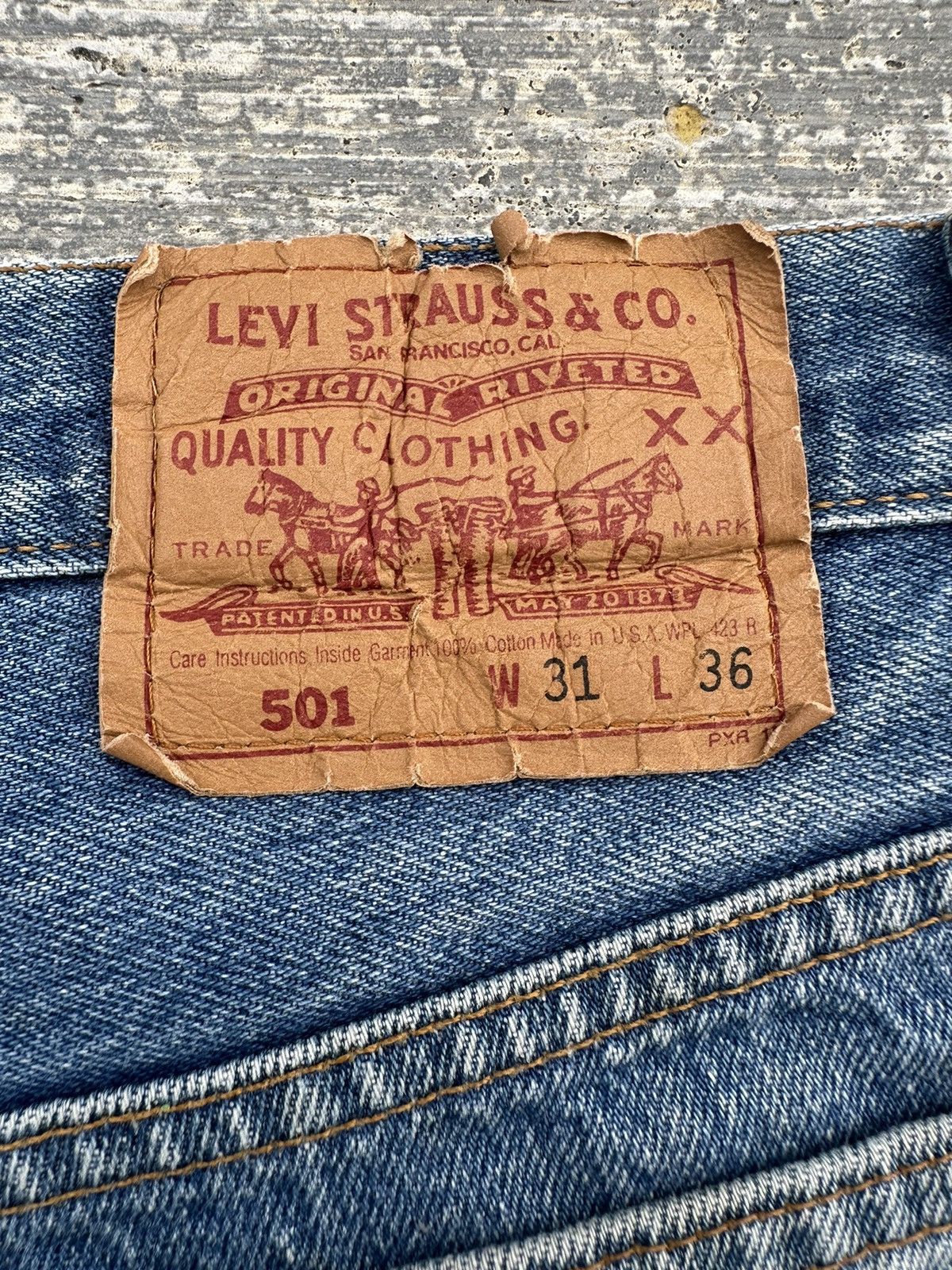 Levi's VINTAGE LEVIS 501 DISTRESSED COWBOY PUNK RAVE COWBOY USA Size US 29 - 10 Thumbnail