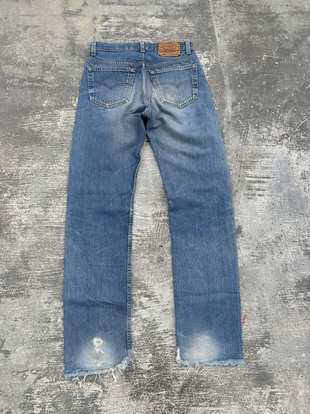 Levi's VINTAGE LEVIS 501 DISTRESSED COWBOY PUNK RAVE COWBOY USA Size US 29 - 2 Thumbnail