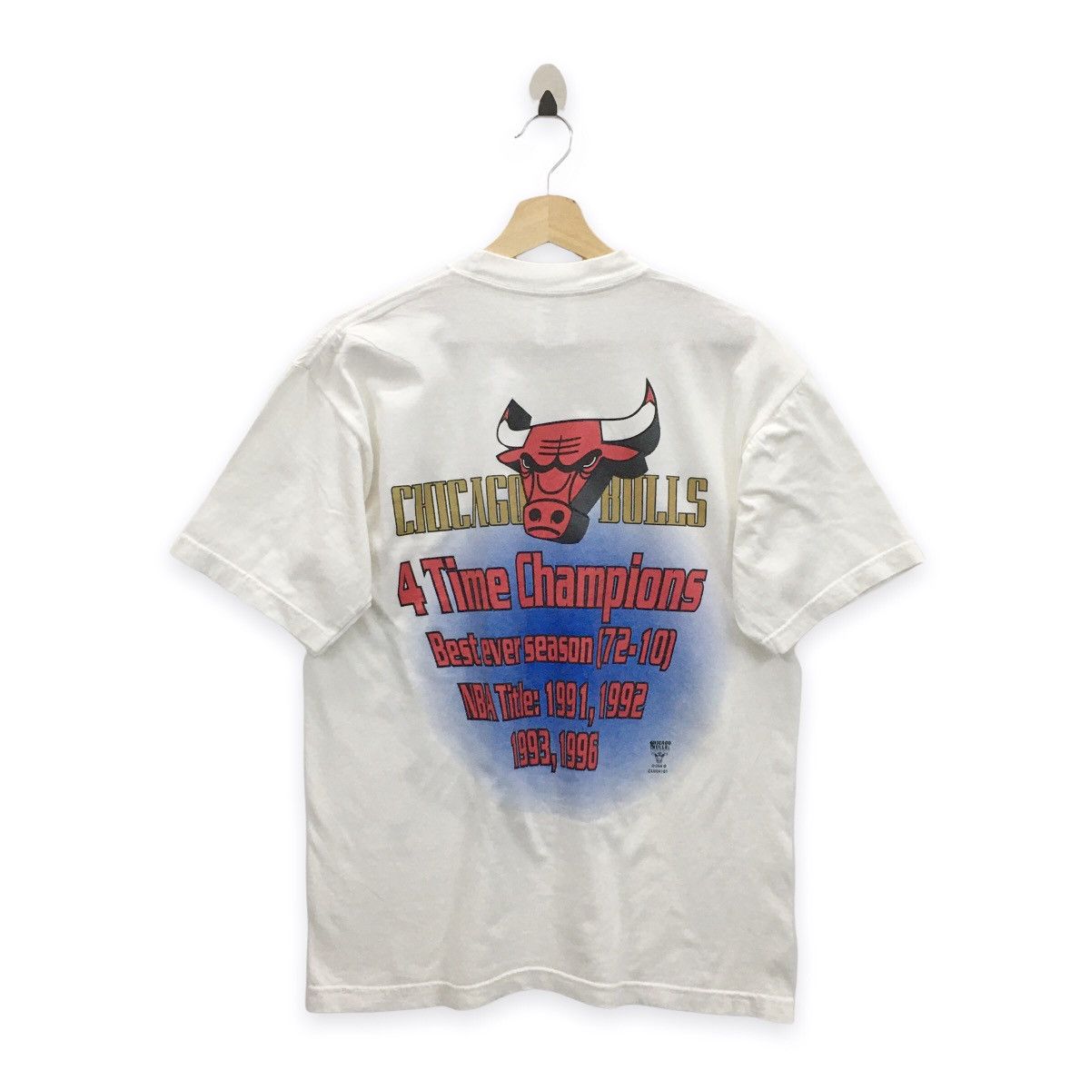 NBA × Vintage Rare Vintage 90s Chicago Bulls 4 Time NBA Champions Tshirt Size US M / EU 48-50 / 2 - 2 Thumbnail
