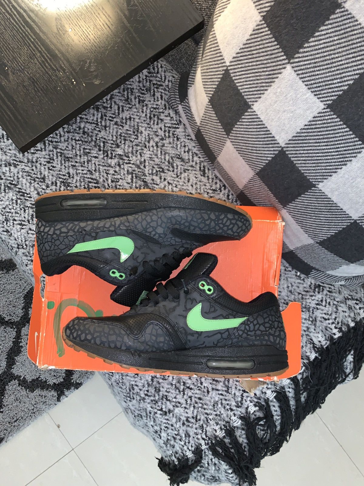 Huf × Nike Air Max 1 Premium Hufquake Size US 10 / EU 43 - 3 Thumbnail