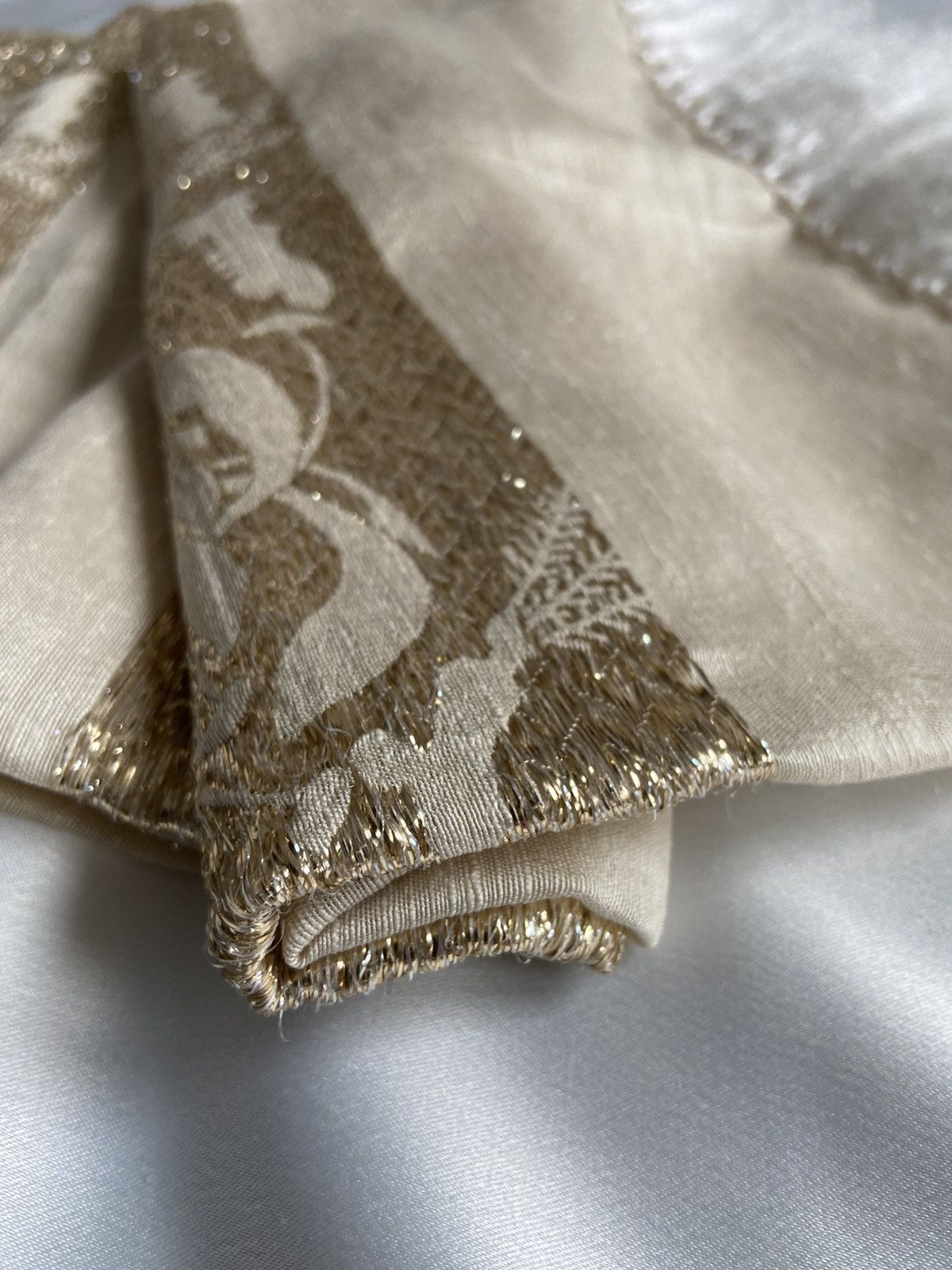 Dior rarity Christian Dior Paris colifichets 1950 gold silk scarf Size ONE SIZE - 2 Thumbnail