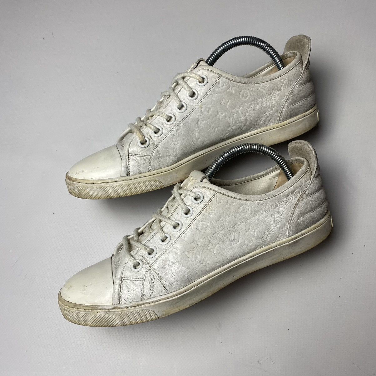 Louis Vuitton Louis Vuitton Monogram Sneakers Size US 9 / IT 39 - 2 Thumbnail