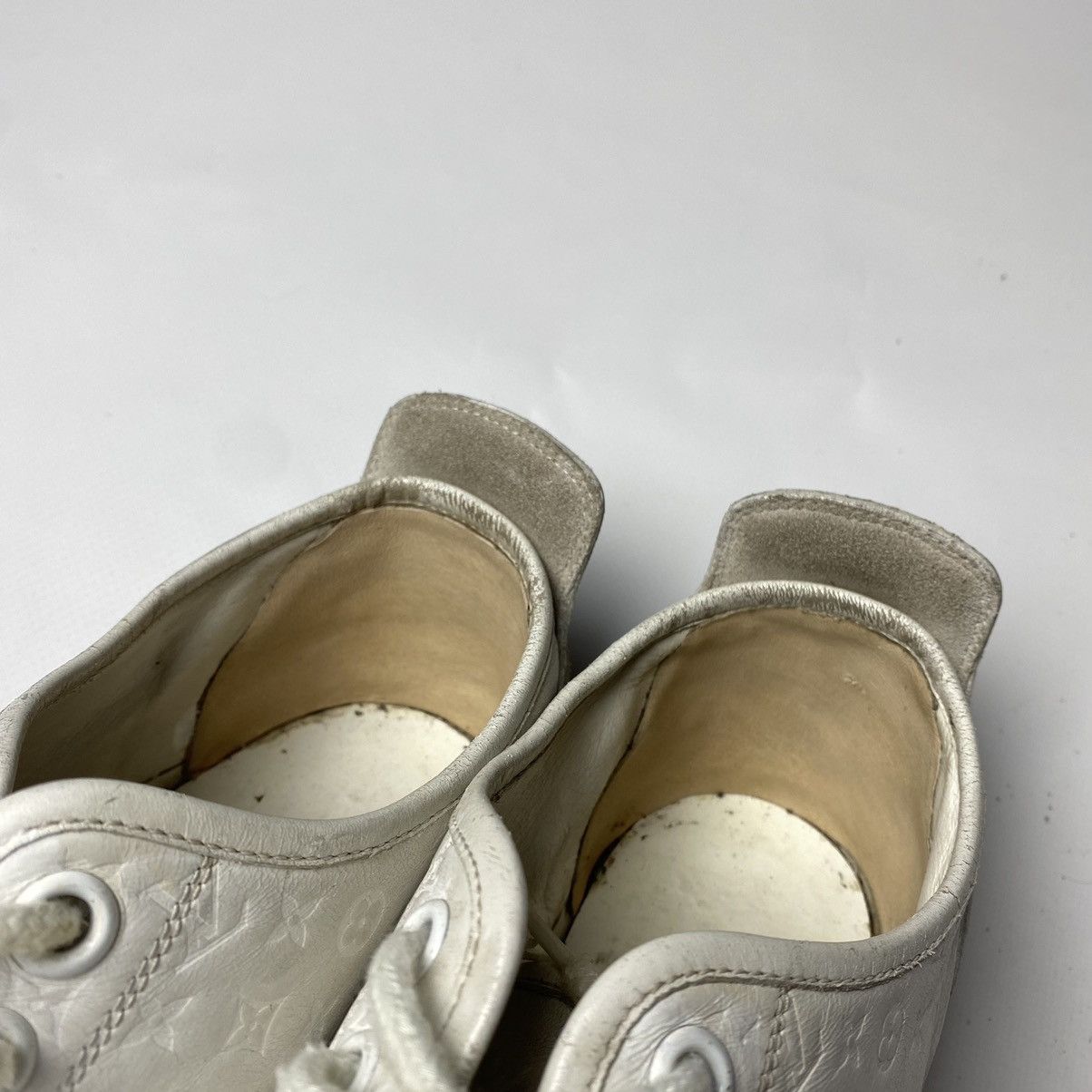 Louis Vuitton Louis Vuitton Monogram Sneakers Size US 9 / IT 39 - 9 Thumbnail