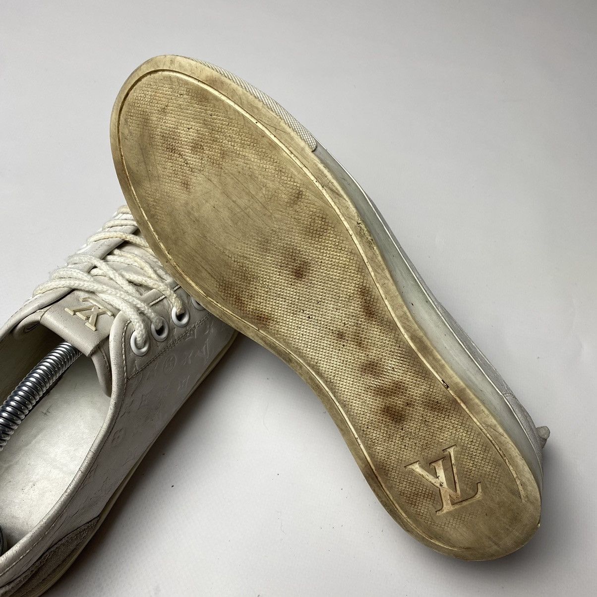 Louis Vuitton Louis Vuitton Monogram Sneakers Size US 9 / IT 39 - 8 Thumbnail