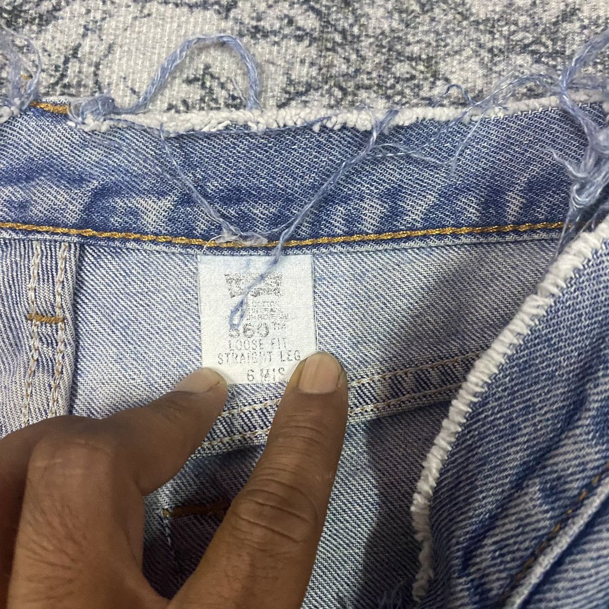 Levi's × Vintage Vintage Levis 560 Denim Jeans Short Size US 29 - 5 Thumbnail