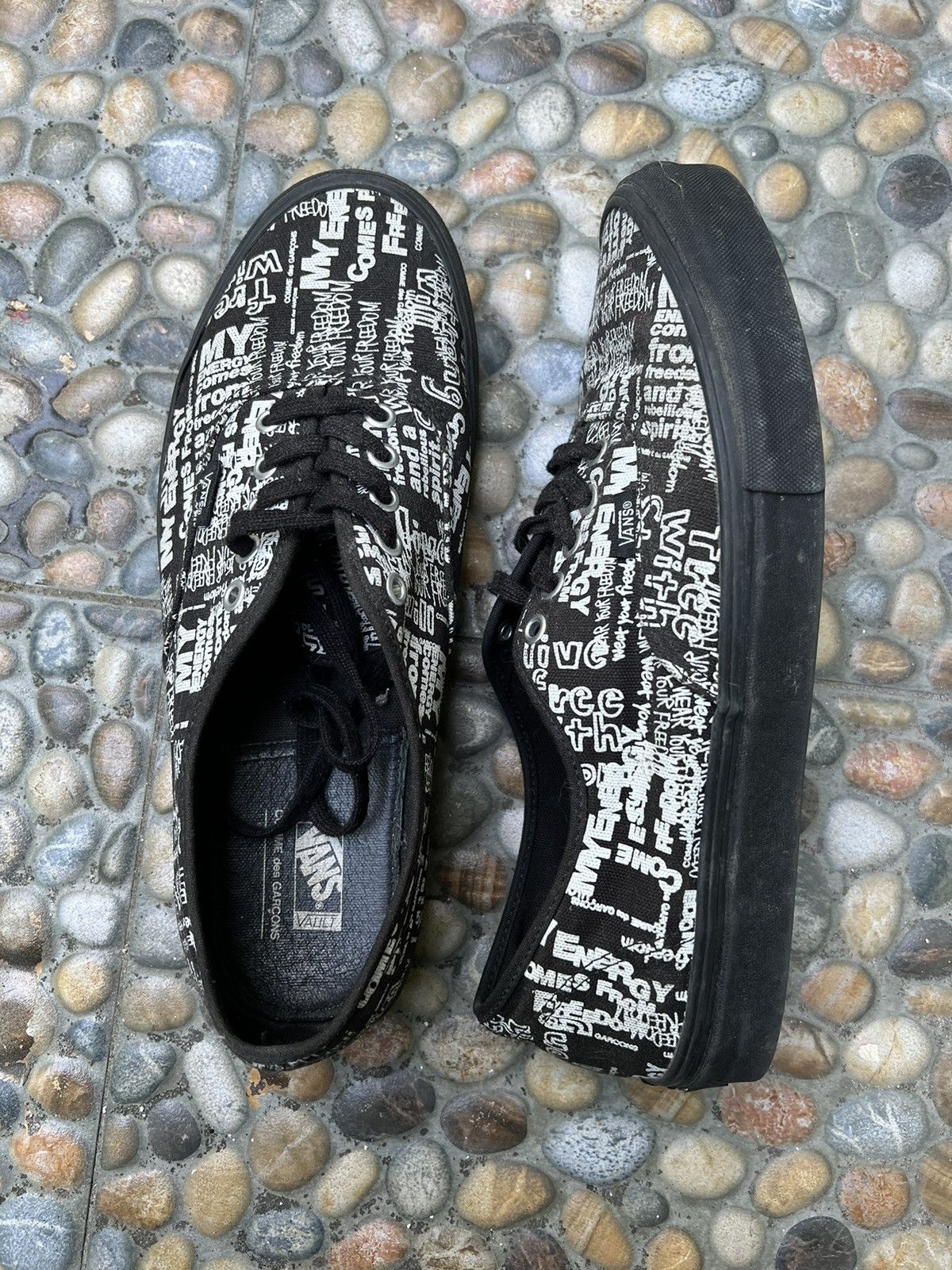 image of Cdg Cdg Cdg x Comme Des Garcons Comme Des Garçons Vans Authentic 2019 Shoes in Black (Size 11)