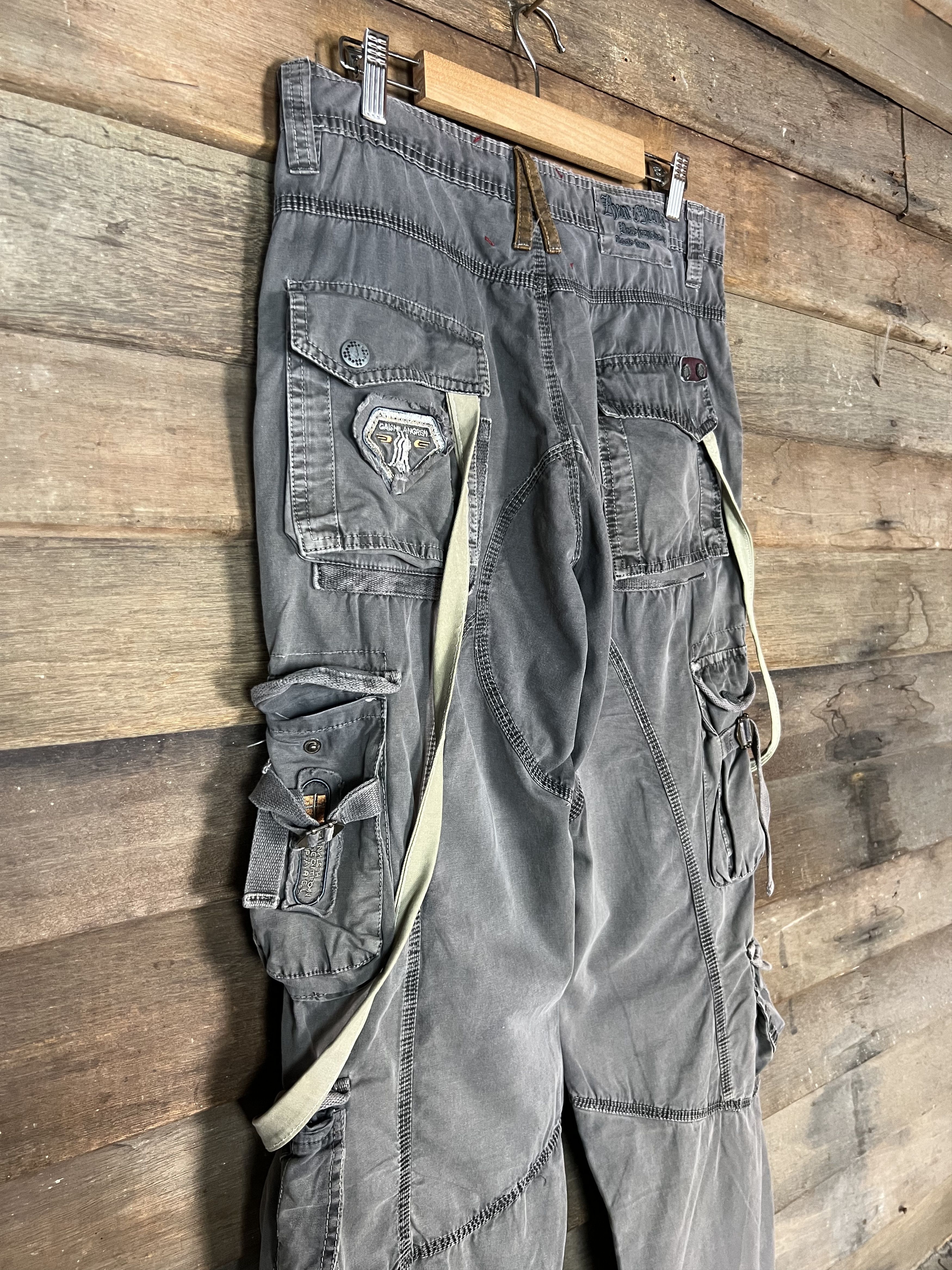 Japanese Brand CARGO PANT MULTIPOCKET CUSTOM SEDITIONARIES JAPANESE BRANDED Size US 30 / EU 46 - 18 Thumbnail