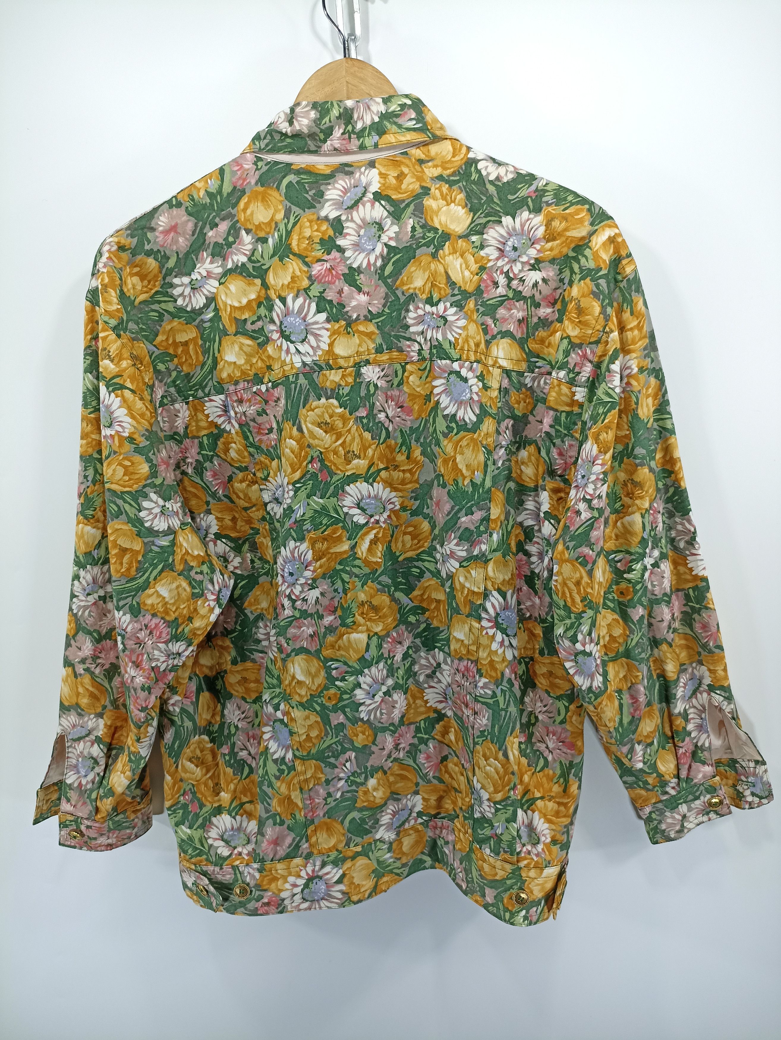 Japanese Brand × Vintage No Brand Trucker Floral Jacket Size US M / EU 48-50 / 2 - 5 Thumbnail