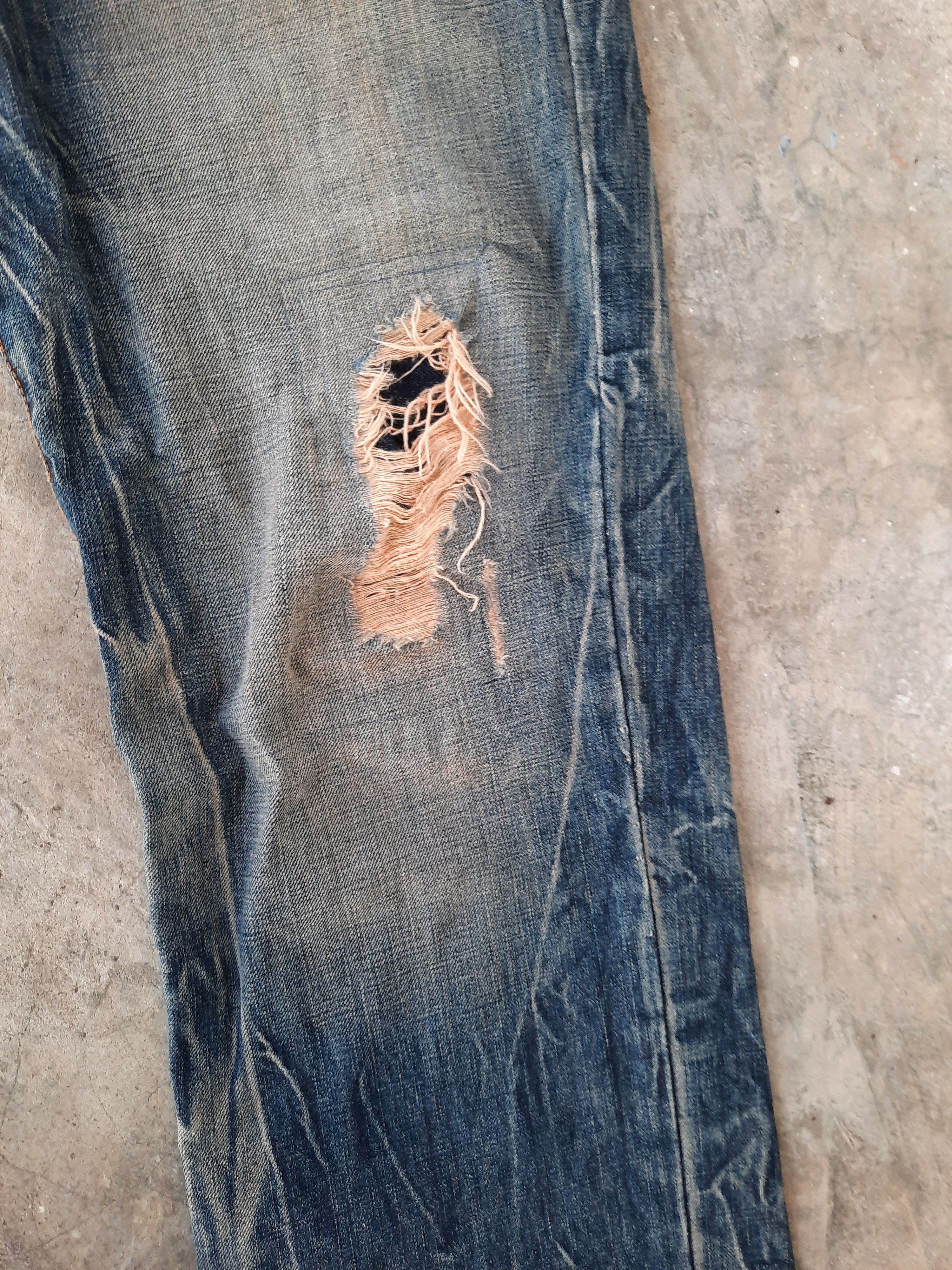 Japanese Brand Japanese Brand Oniarai Embroidery Devil Distressed Size US 34 / EU 50 - 3 Thumbnail