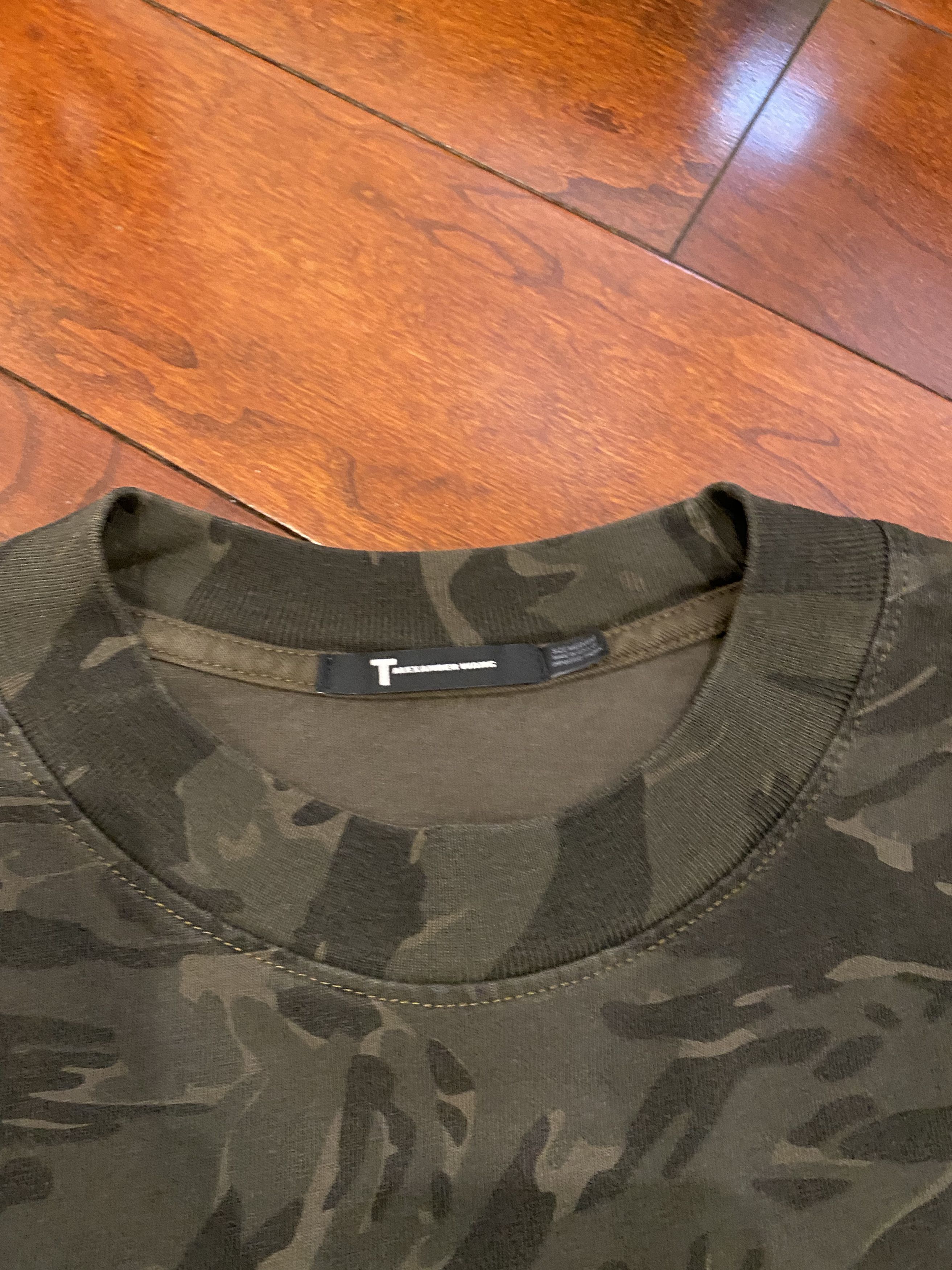 T by Alexander Wang Camo Tee w/ Box Detail on Back Size US M / EU 48-50 / 2 - 2 Thumbnail