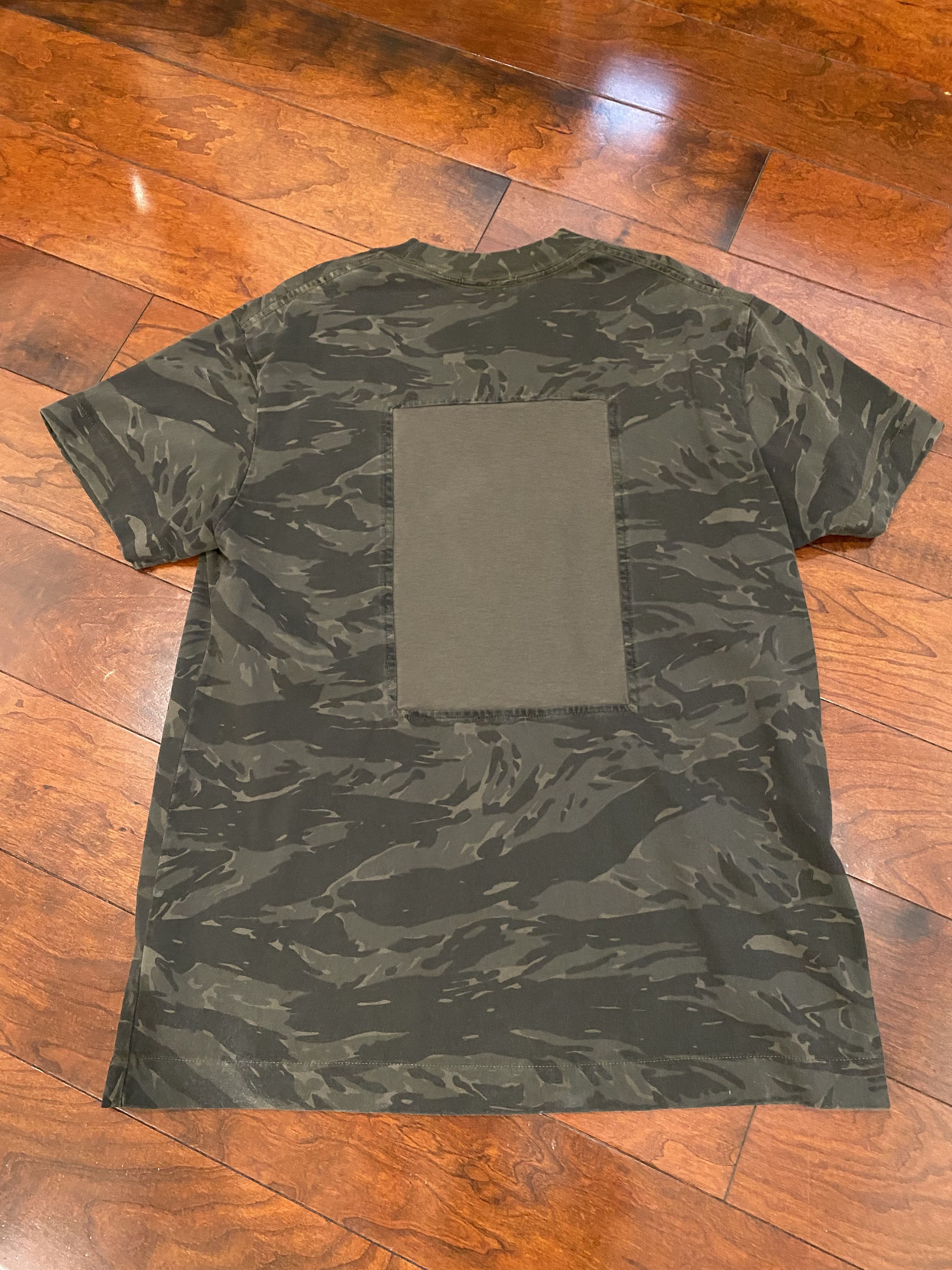 T by Alexander Wang Camo Tee w/ Box Detail on Back Size US M / EU 48-50 / 2 - 3 Thumbnail
