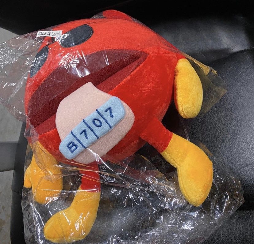 City Morgue CITY MORGUE SOS MULA SKRAP THE MENACE PLUSH TOY Size US S / EU 44-46 / 1 - 10 Thumbnail