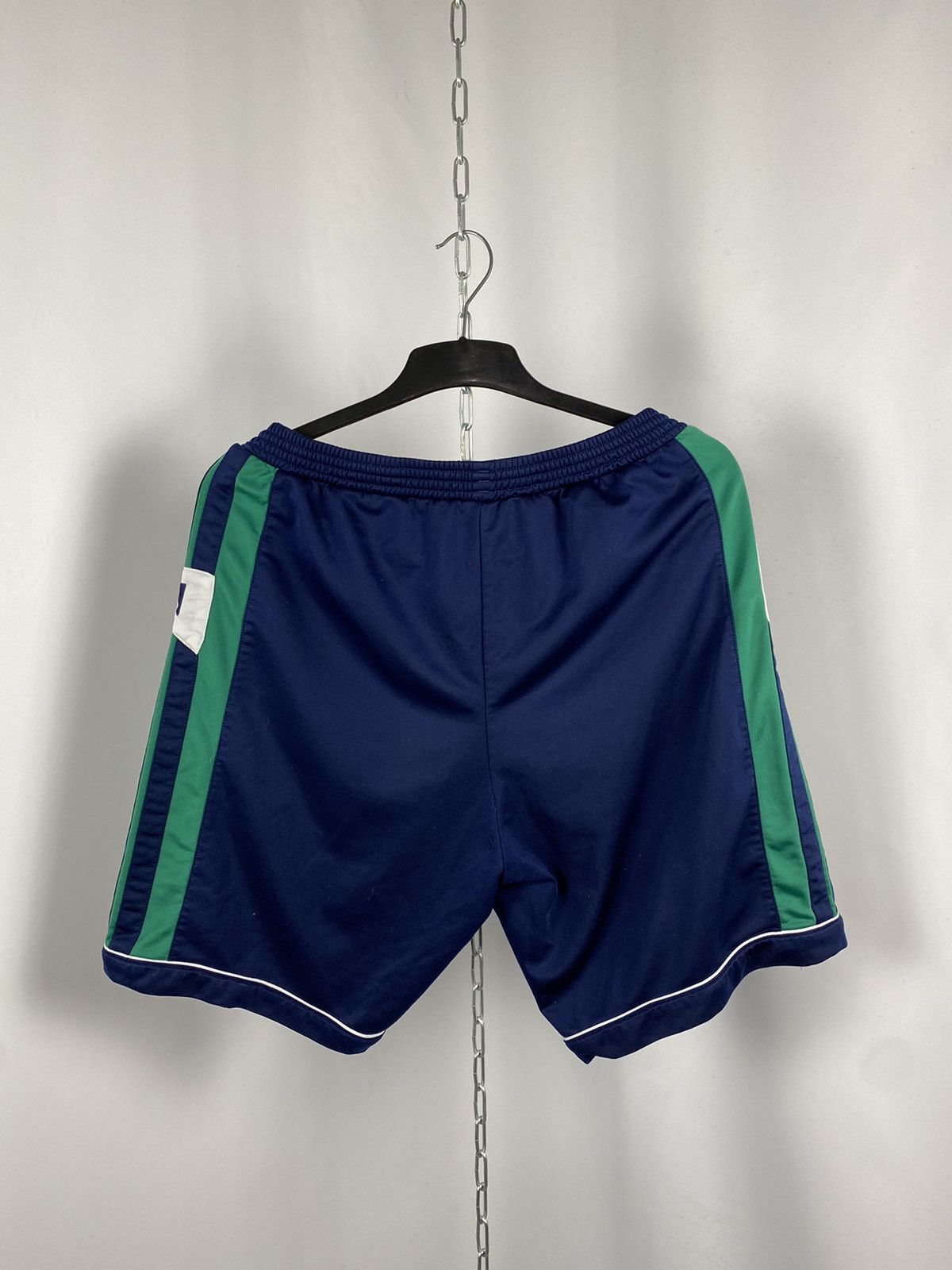 Adidas Adidas shorts blue size 34 L Size US 36 / EU 52 - 5 Thumbnail