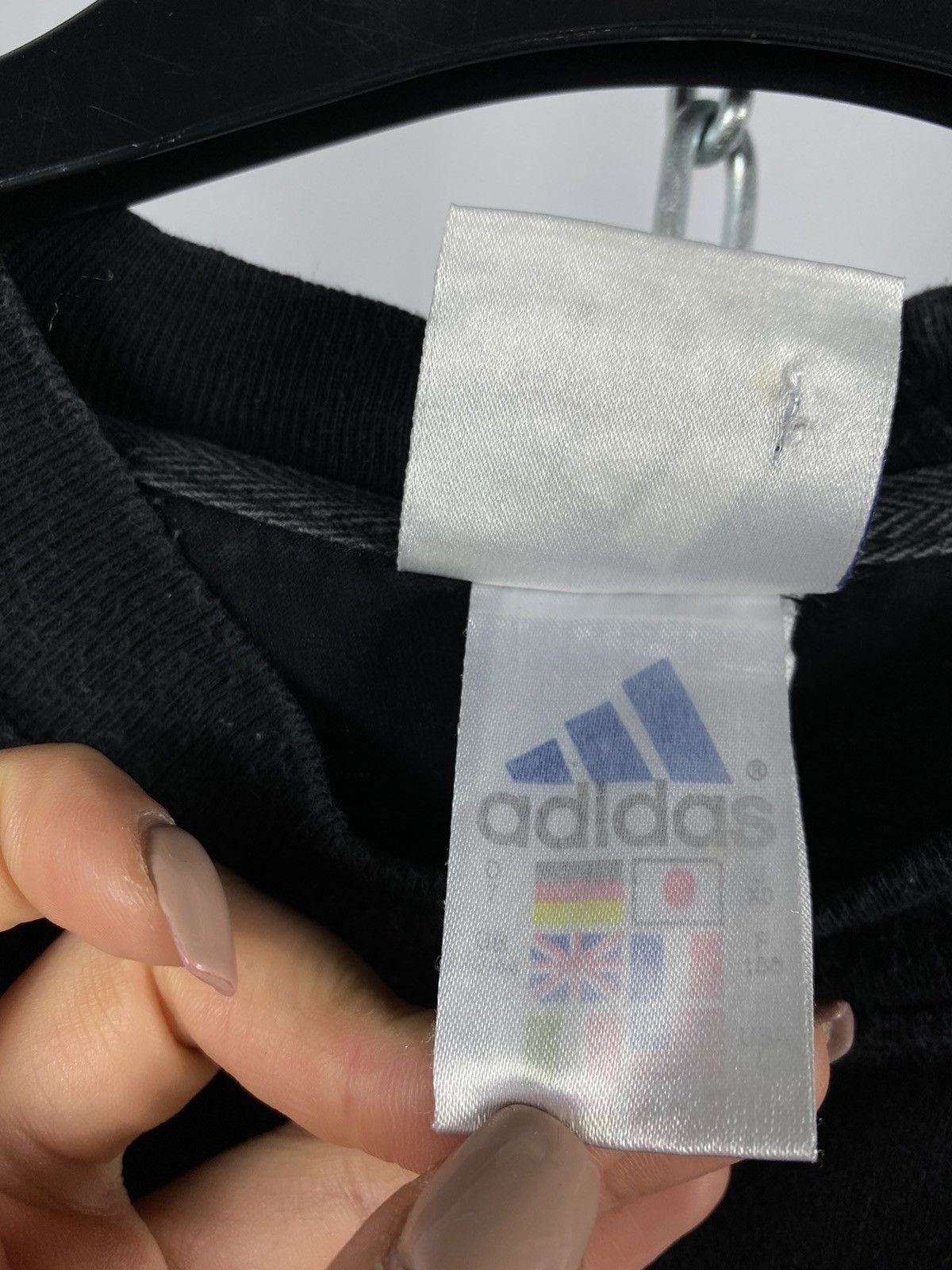 Adidas Adidas vintage T-shirts black size L Size US L / EU 52-54 / 3 - 4 Thumbnail