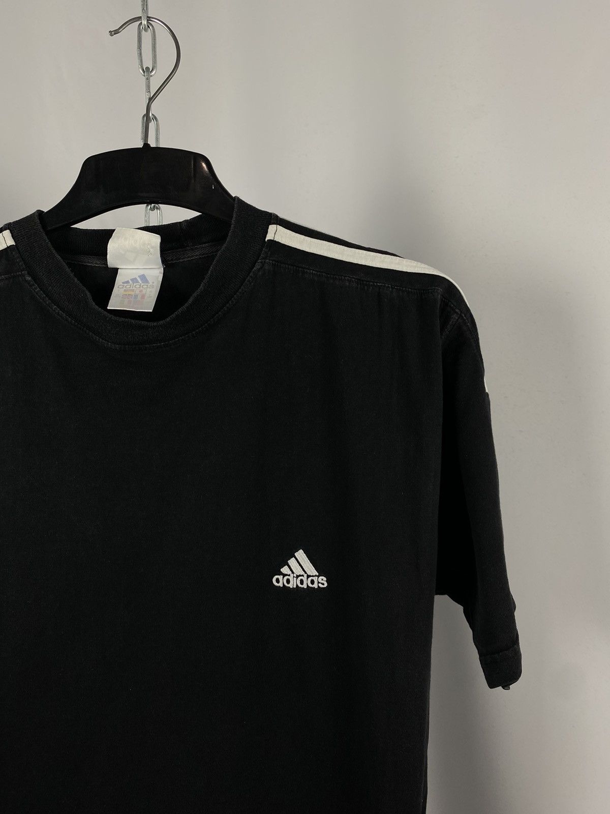 Adidas Adidas vintage T-shirts black size L Size US L / EU 52-54 / 3 - 2 Thumbnail
