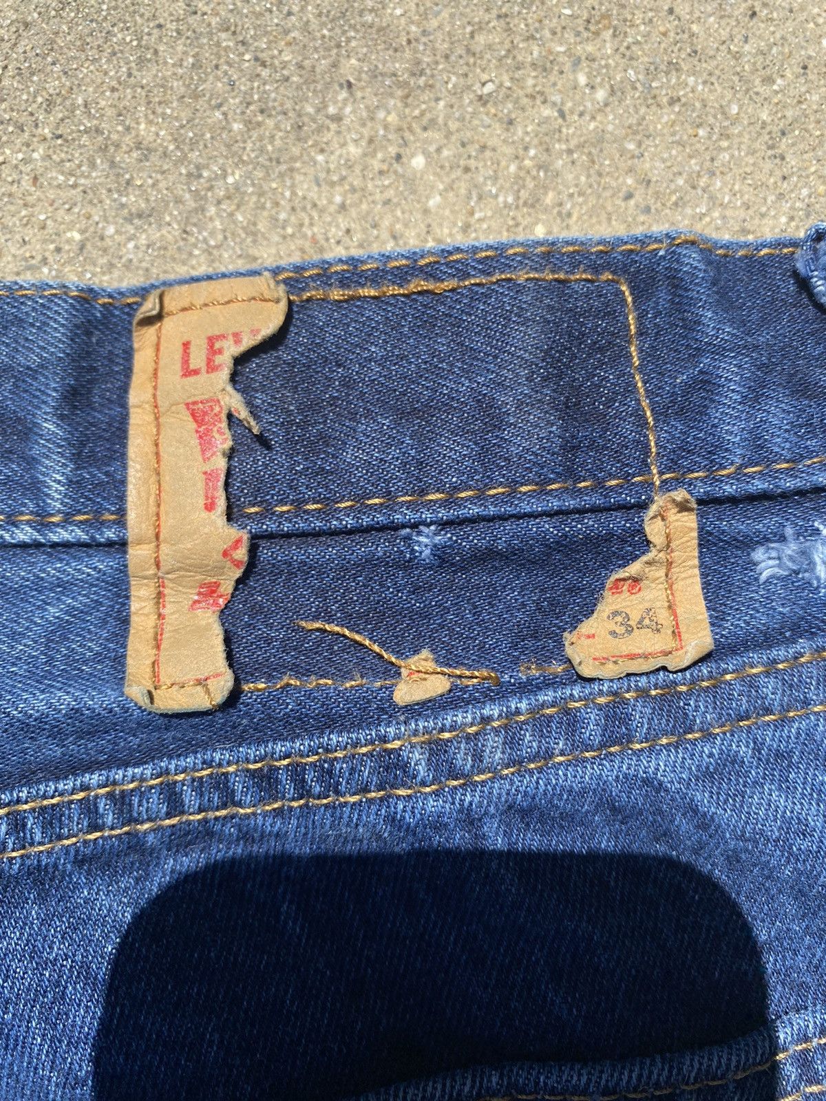 Levi's Vintage Levi’s 501 Size US 34 / EU 50 - 3 Thumbnail