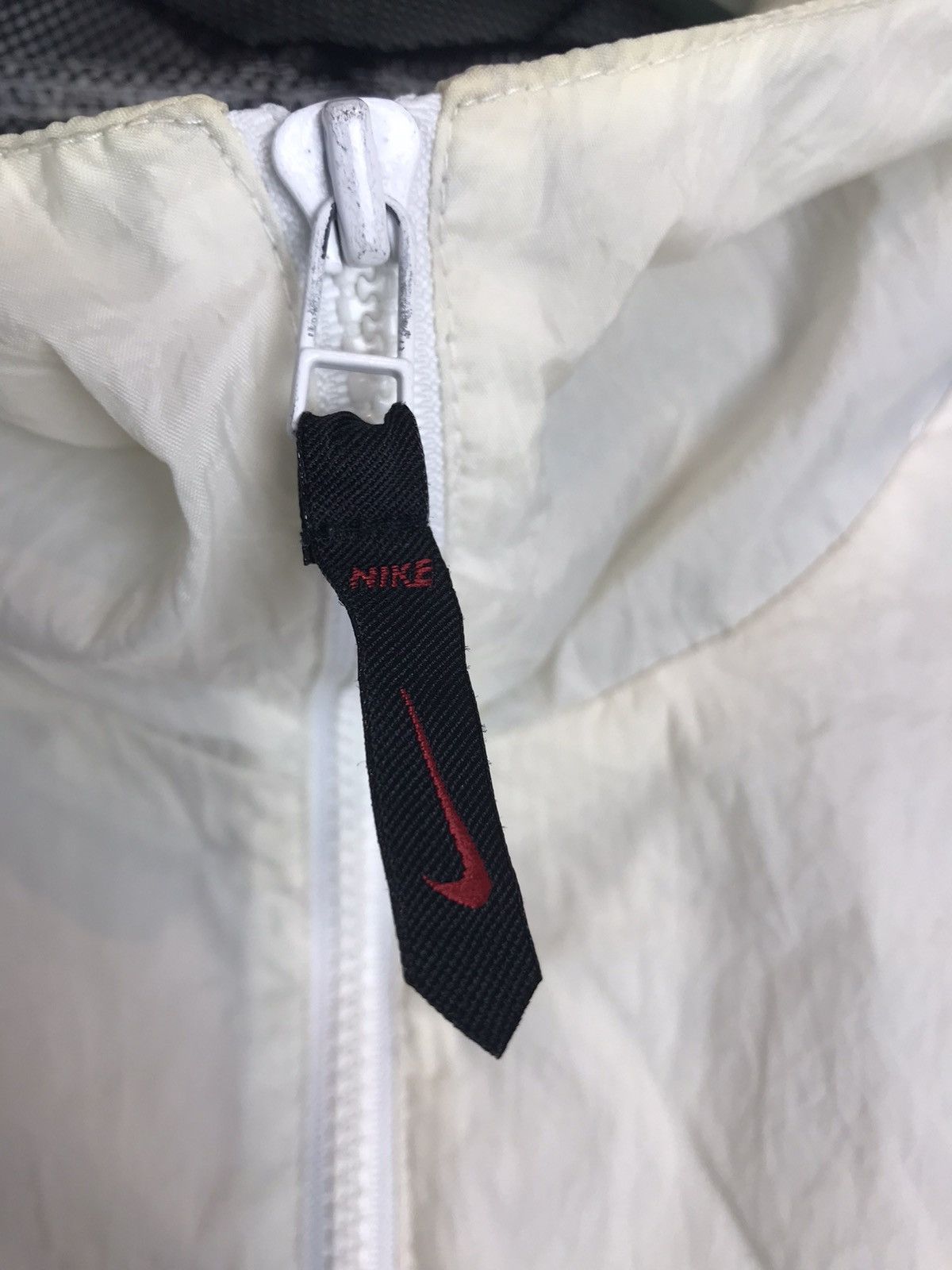 Nike × Vintage Nike swoosh center logo halfzipper pullover windbreaker Size US M / EU 48-50 / 2 - 4 Thumbnail