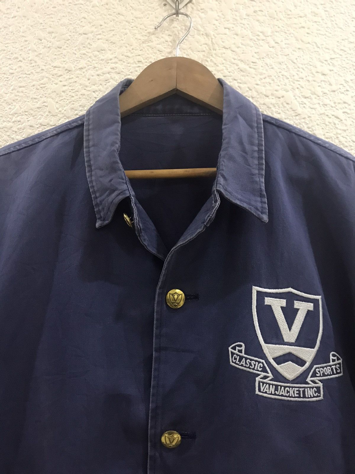 Japanese Brand VAN jac bomber/varsity embroidered logo nice jacket Size US L / EU 52-54 / 3 - 8 Thumbnail