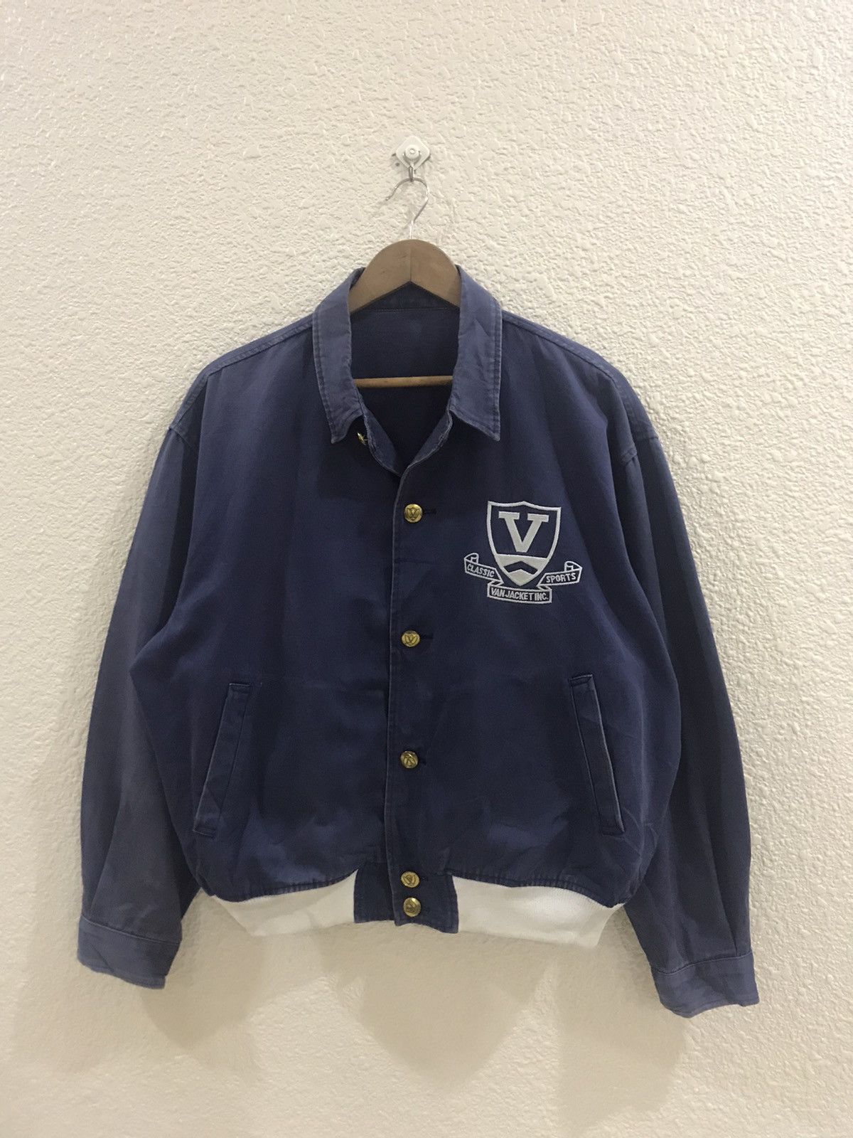 Japanese Brand VAN jac bomber/varsity embroidered logo nice jacket Size US L / EU 52-54 / 3 - 1 Thumbnail