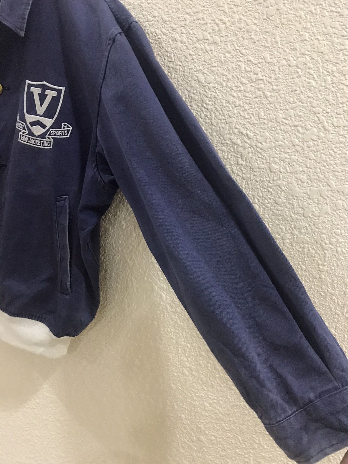 Japanese Brand VAN jac bomber/varsity embroidered logo nice jacket Size US L / EU 52-54 / 3 - 6 Thumbnail