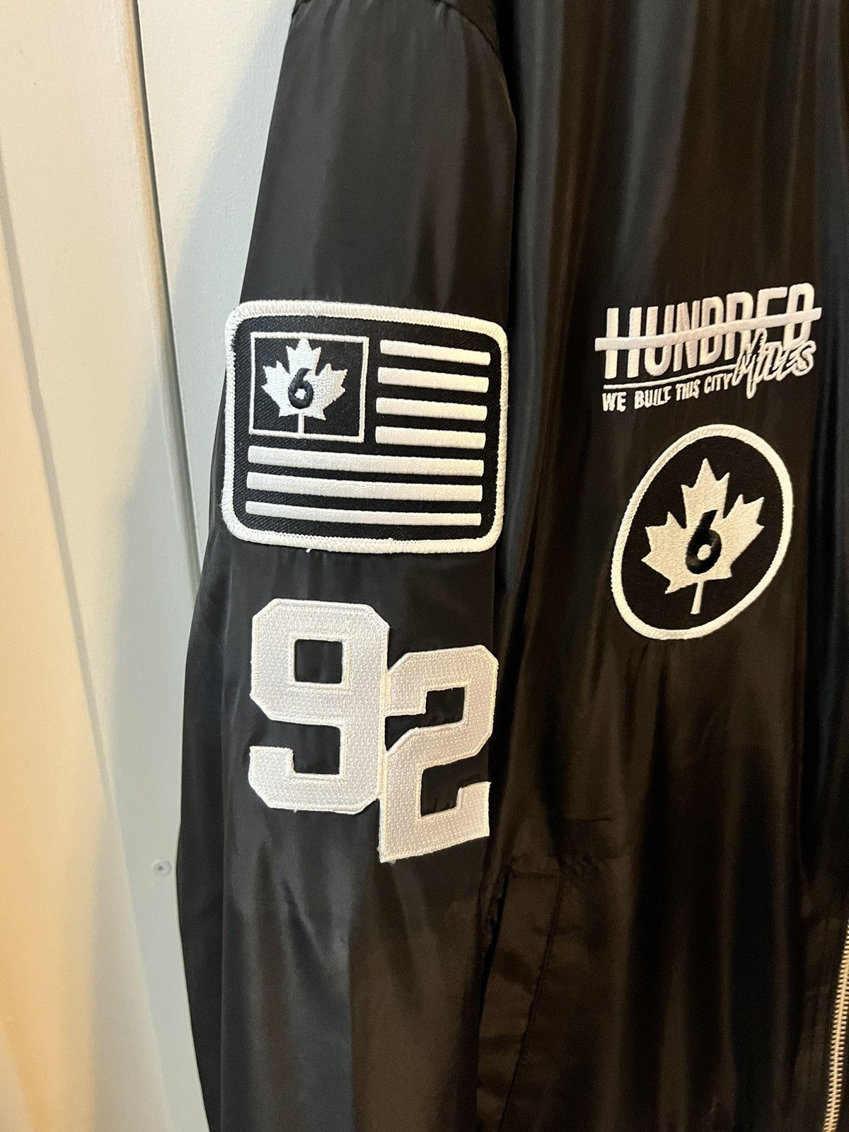 Other × Rap Tees 100 miles “We Built This City” bomber jacket Size US L / EU 52-54 / 3 - 6 Thumbnail